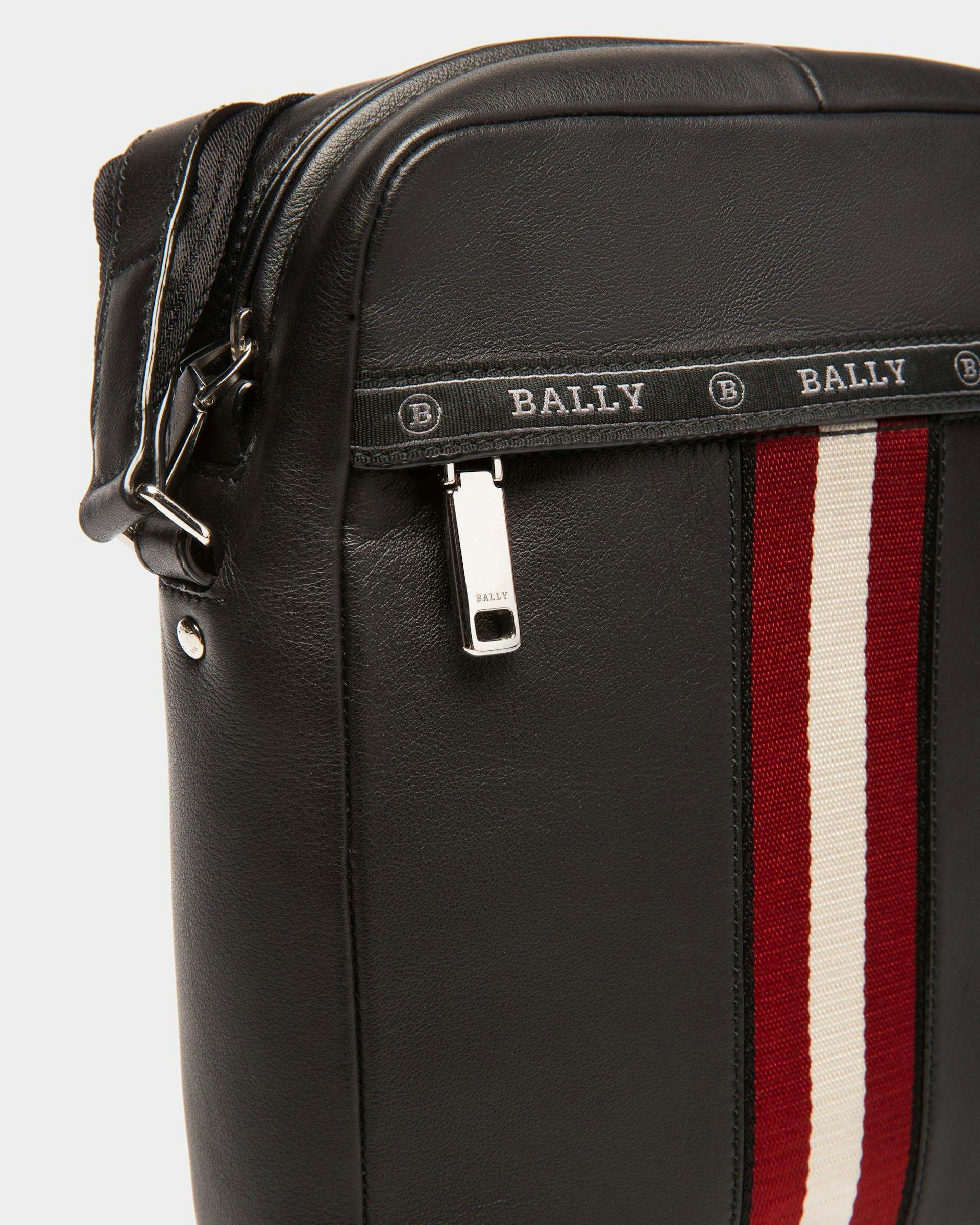 Men's Holm Leather Crossbody Bag In Black | Bally | Still Life Detail