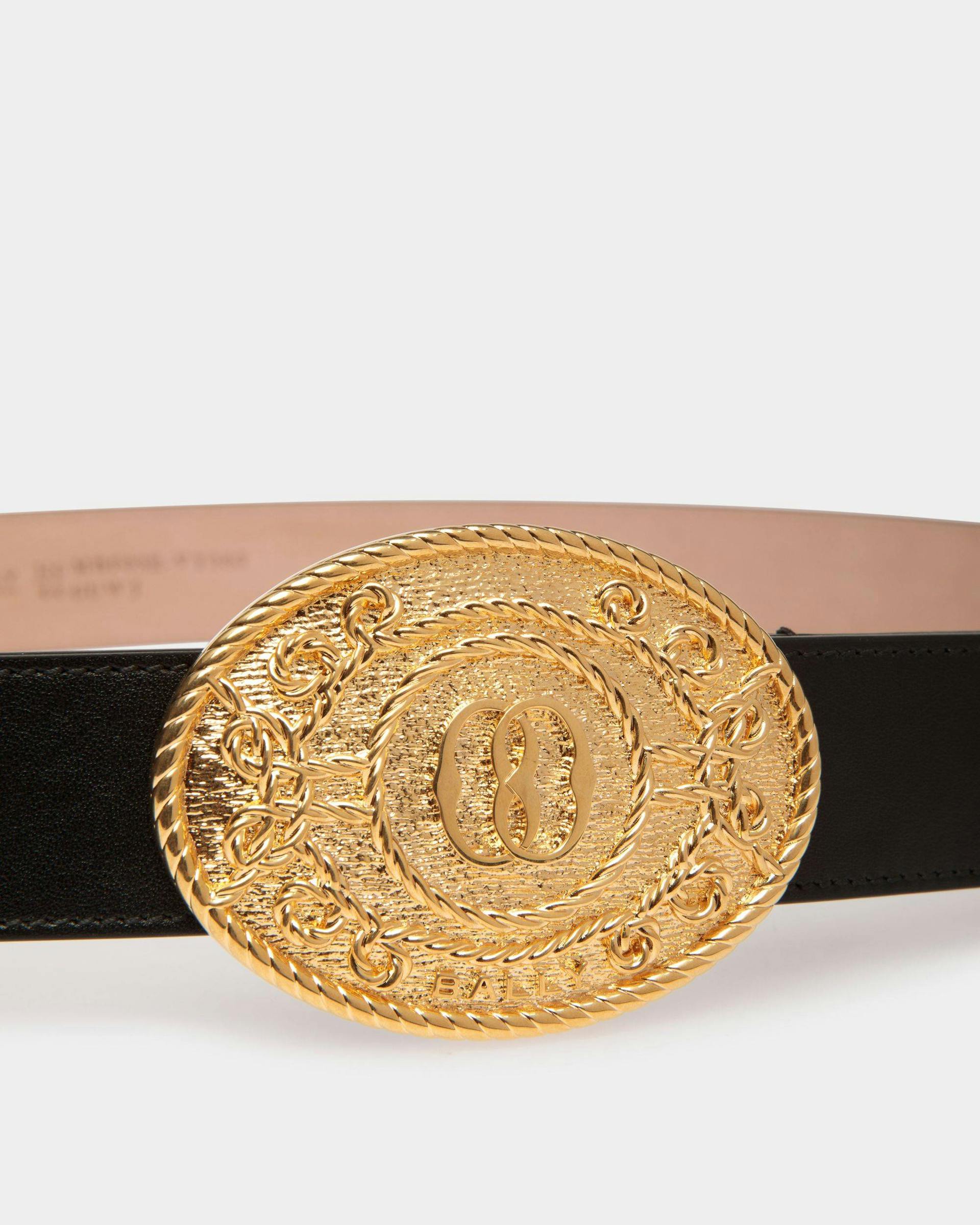 Men's Mountain 35mm Belt in Black Leather | Bally | On Model Front