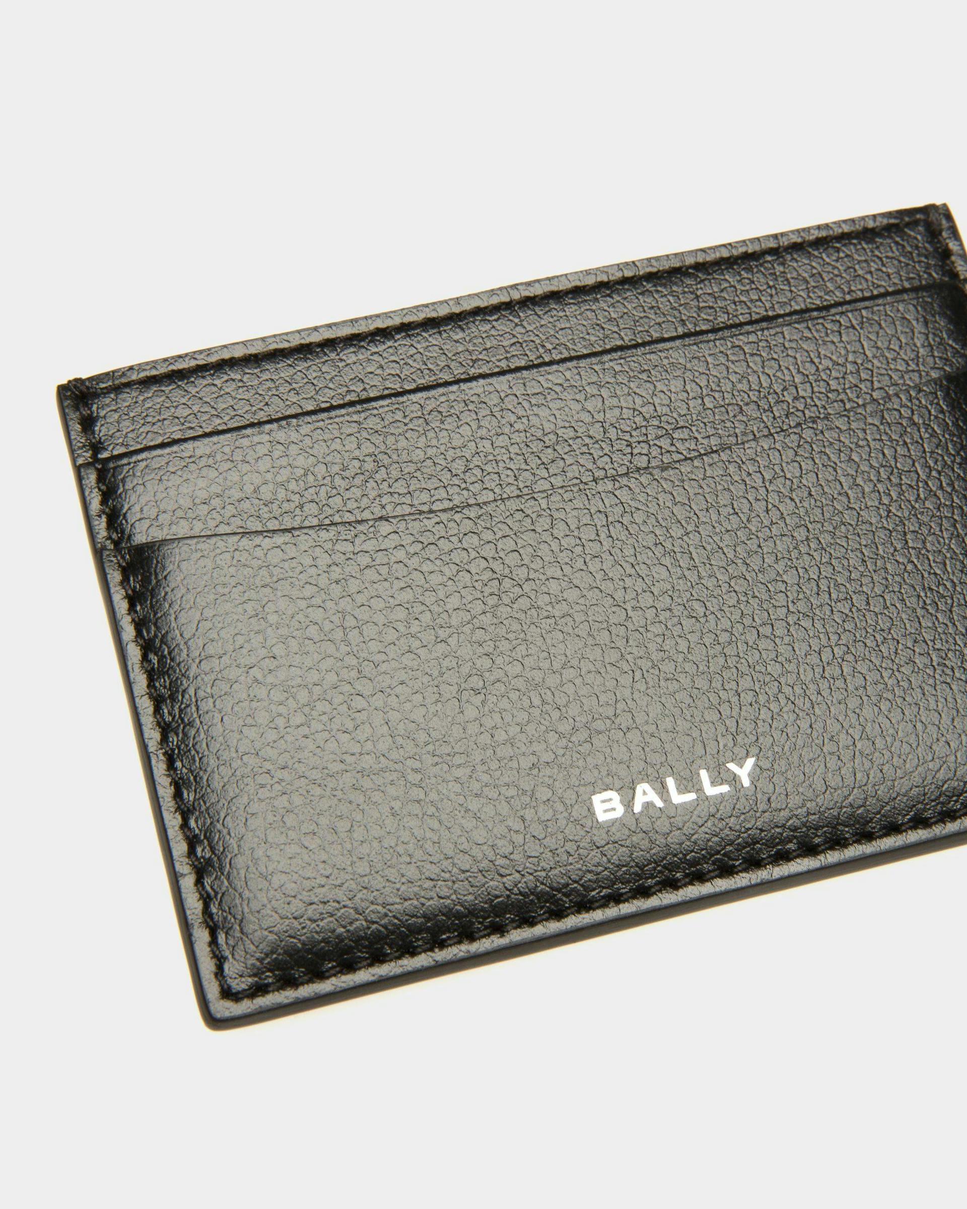 Men's Banque Business Card Holder In Black Leather | Bally | Still Life Detail