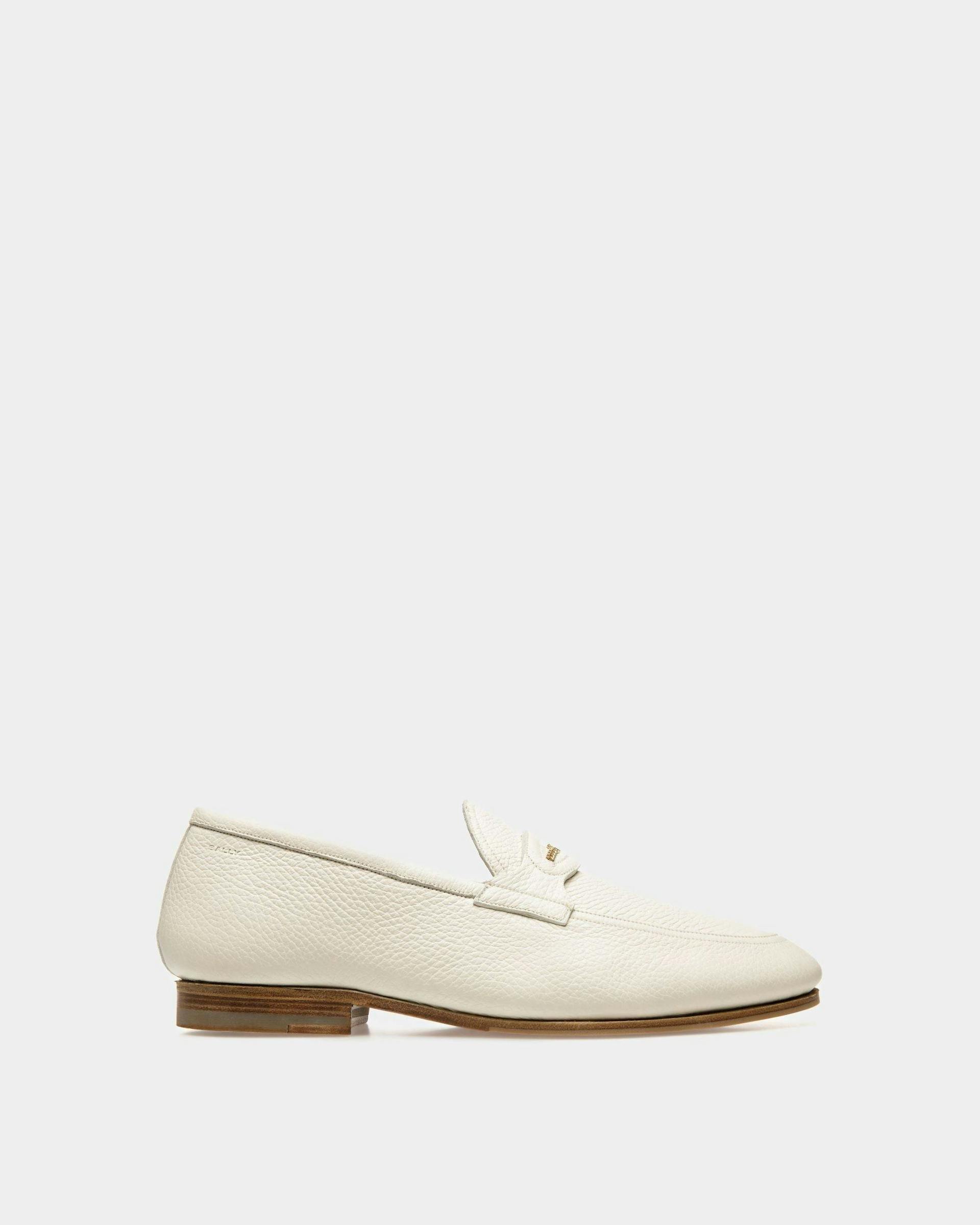 Men's Pesek Loafers In White Leather | Bally | Still Life Side