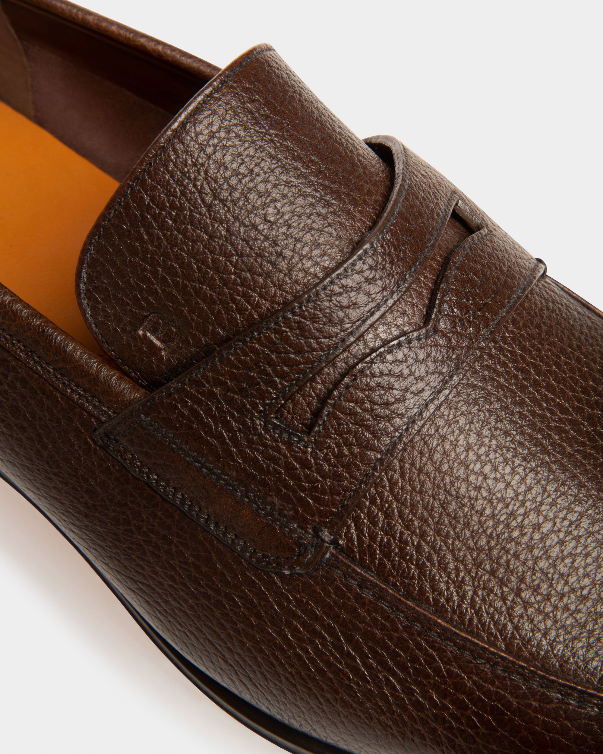 Webb Penny Loafer Da Uomo In Pelle Di Daino Martellata Cocco - Uomo - Bally - 06