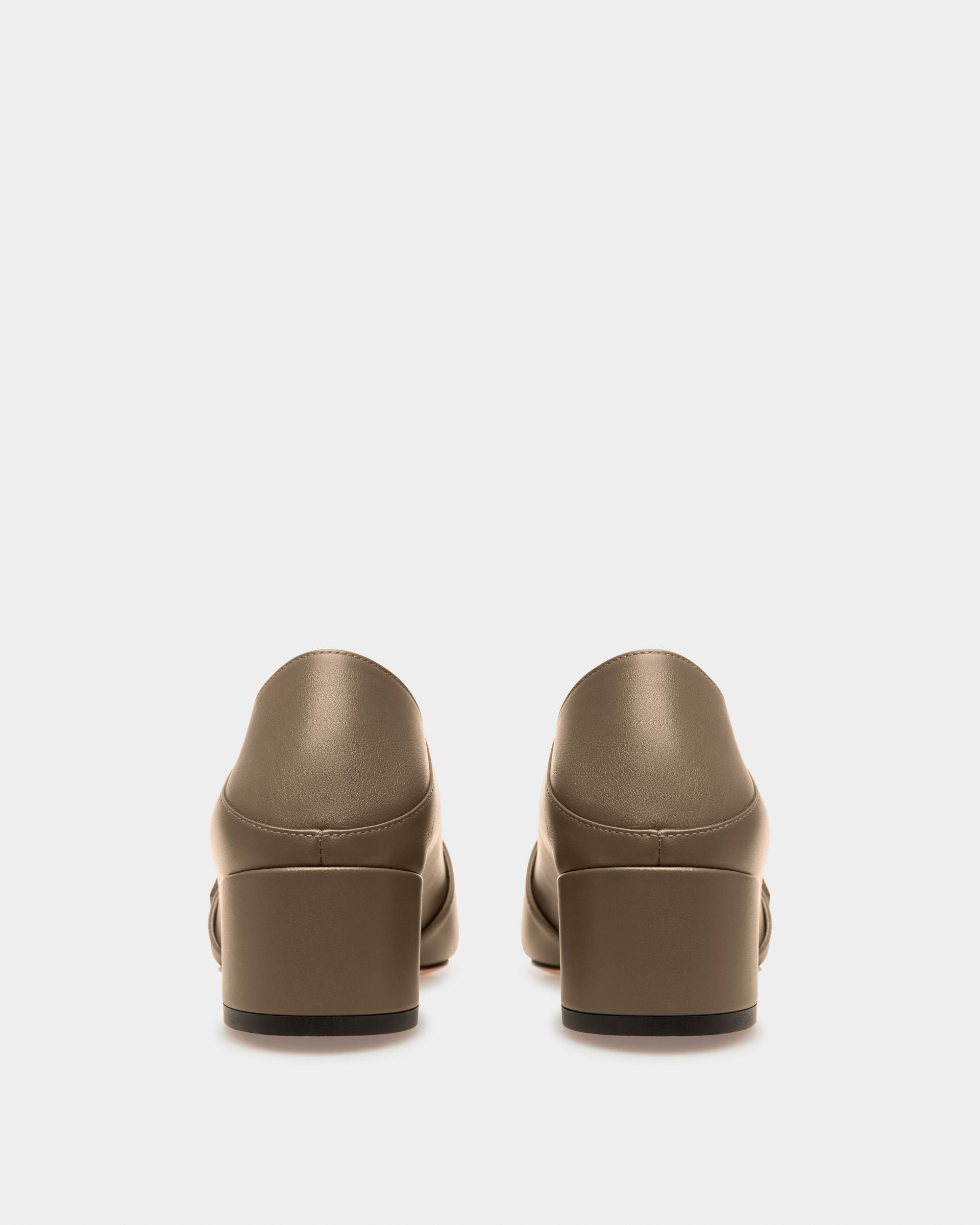 Janelle Décolleté In Pelle Grigio Talpa - Donna - Bally - 04
