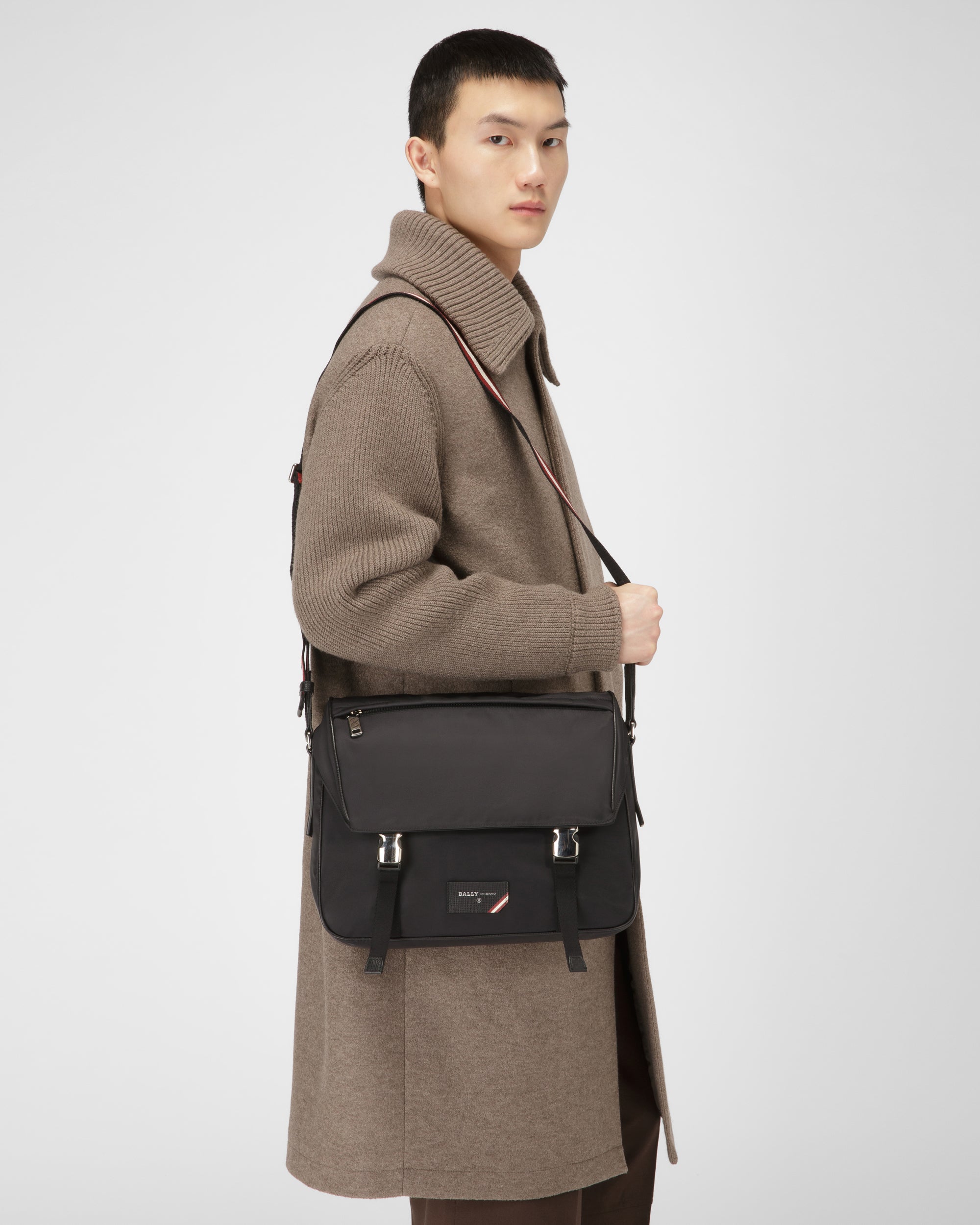 Fabro Borsa A Tracolla Regolabile In Nylon Tecnico Nero - Uomo - Bally - 02