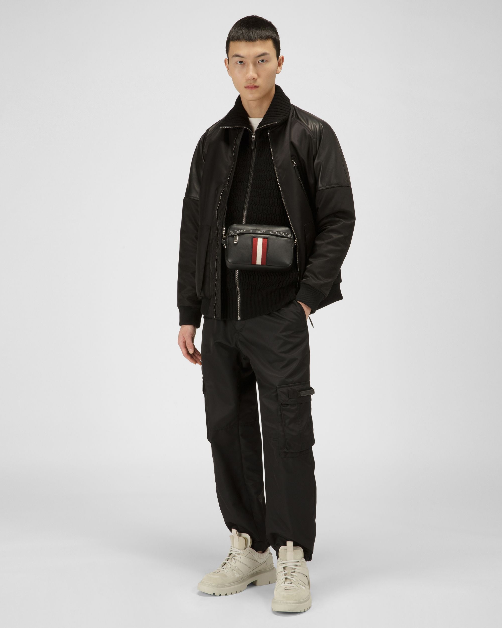 Hal Borsa A Tracolla In Pelle Nera - Uomo - Bally - 02