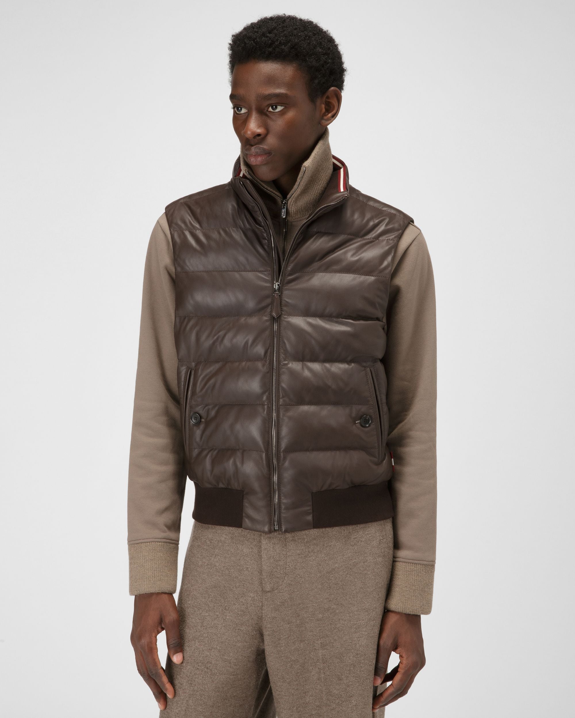Gilet Imbottito In Pelle Marrone Scuro - Uomo - Bally - 03