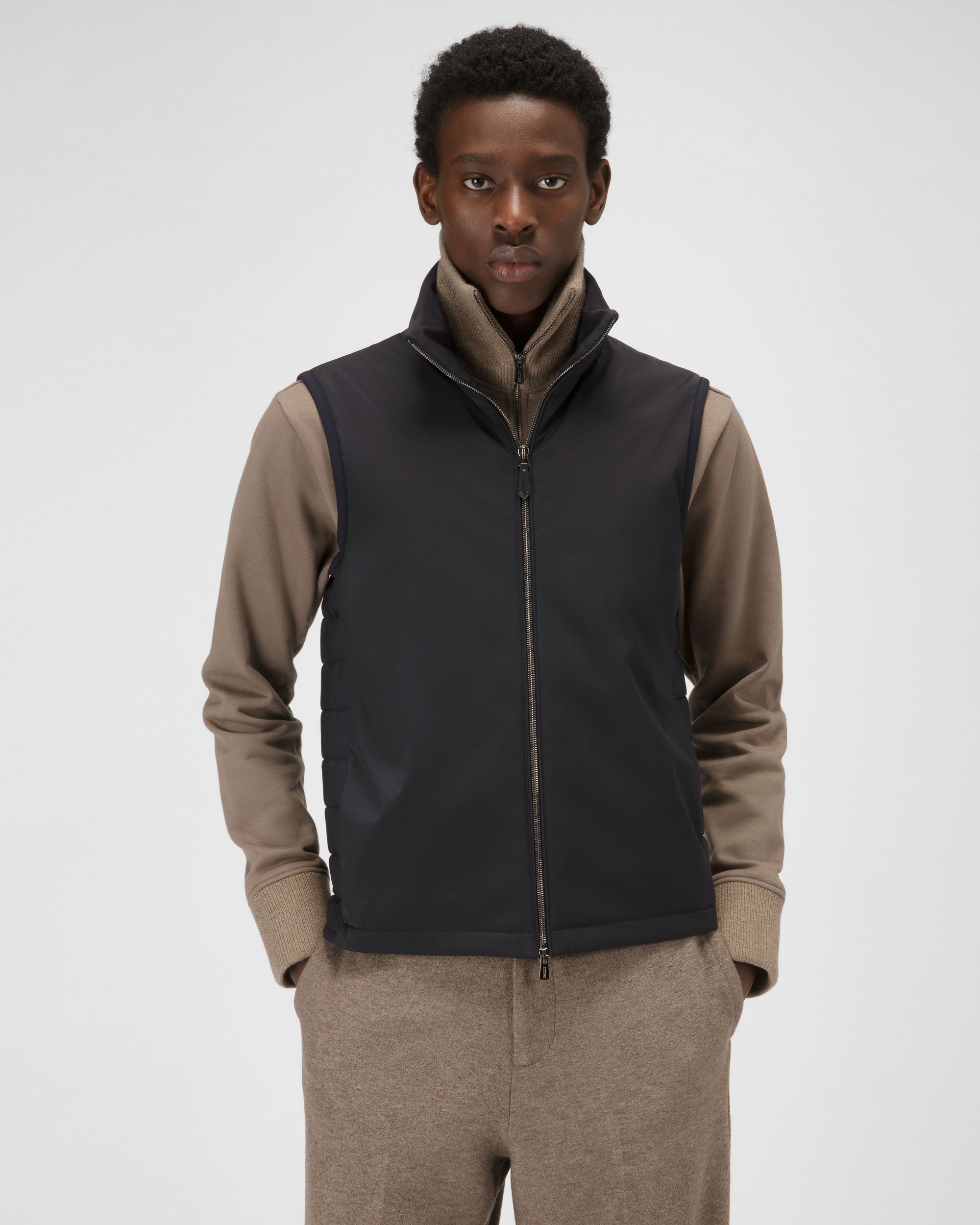 Gilet Imbottito In Nylon Tecnico Colore Blu Navy - Uomo - Bally - 01
