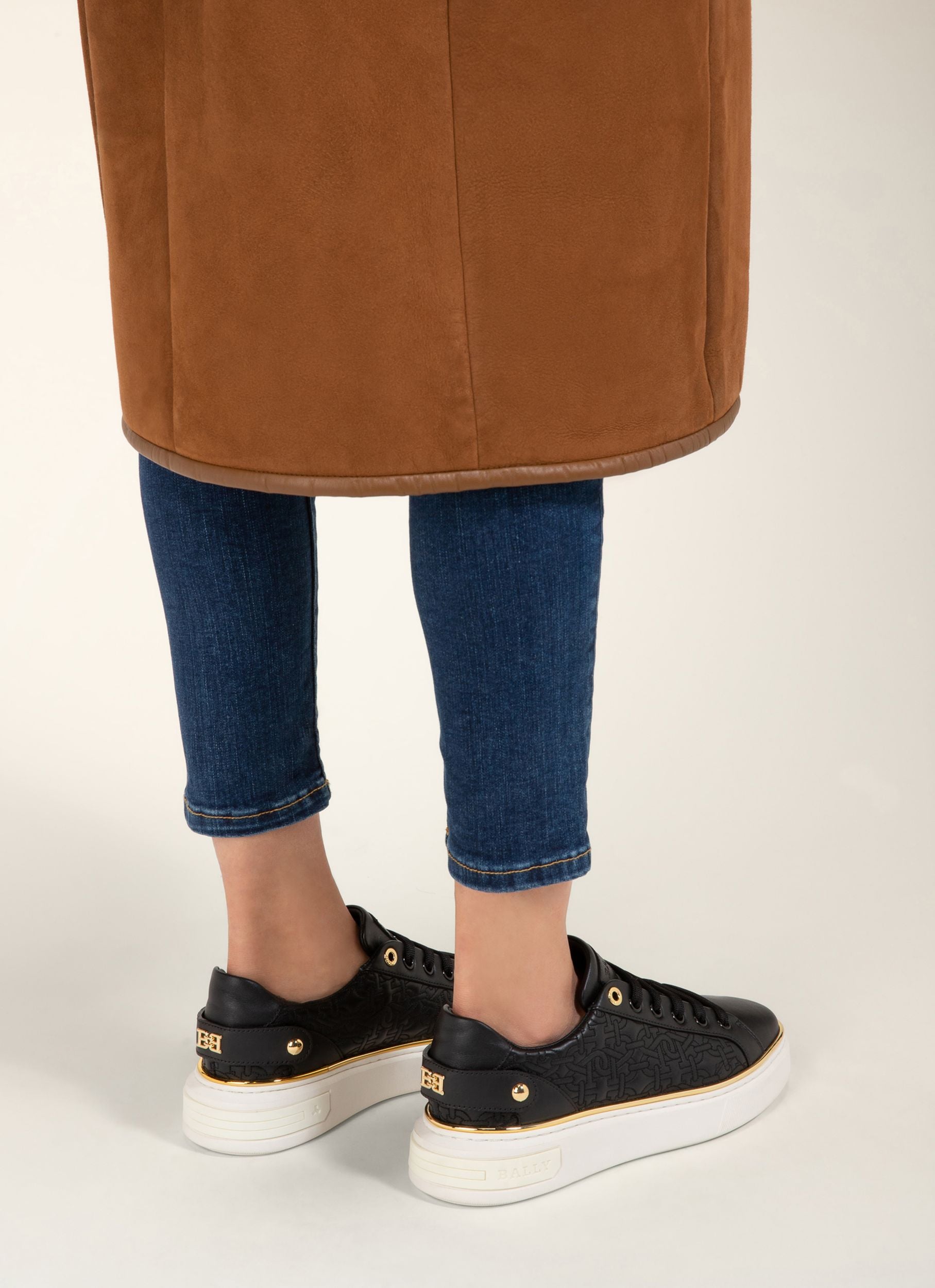 Malya Sneakers In Pelle Nera - Donna - Bally - 06