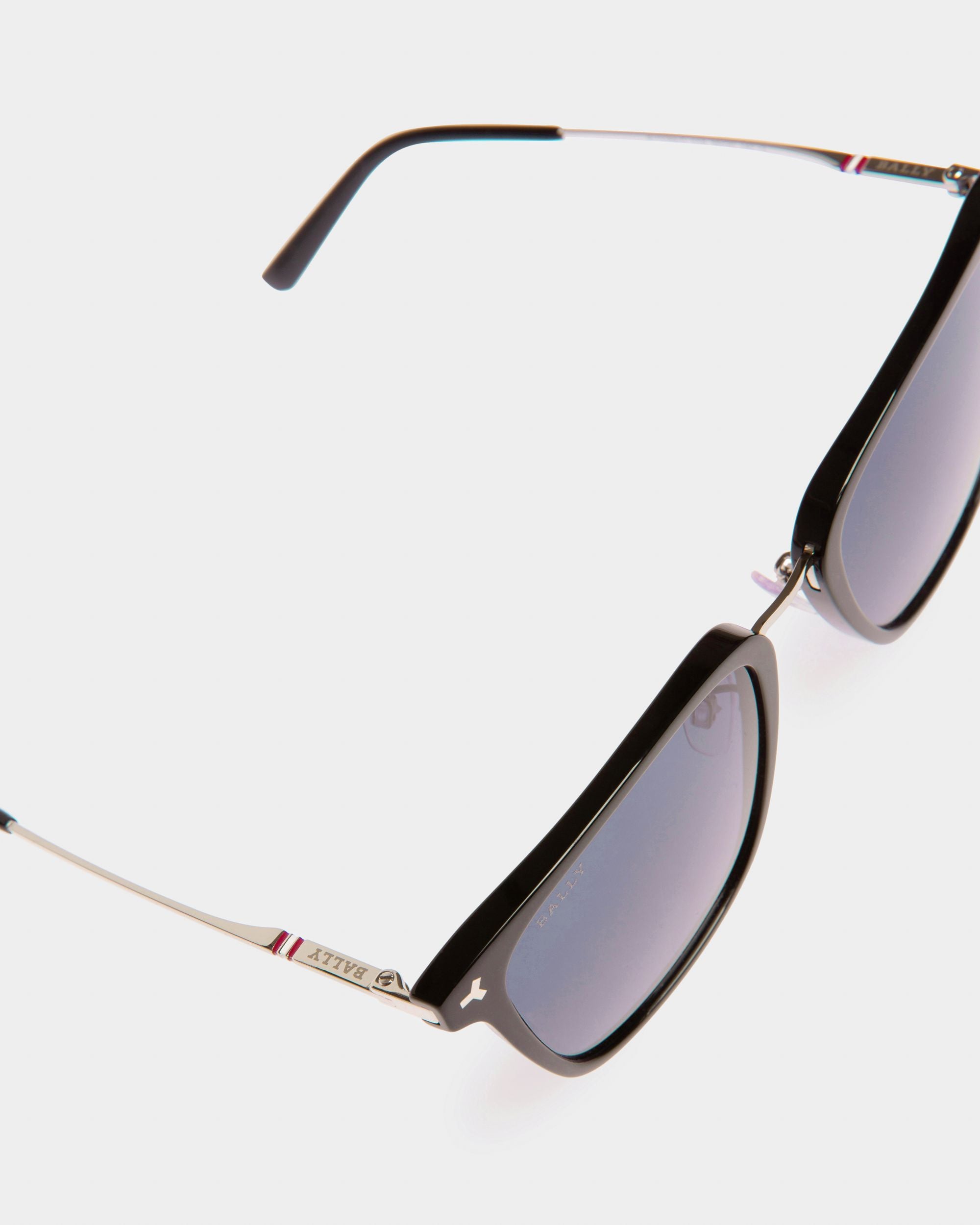 Klaus Occhiali Da Sole In Acetato Nero Lucido Con Lenti Blu Fumo - Uomo - Bally - 02