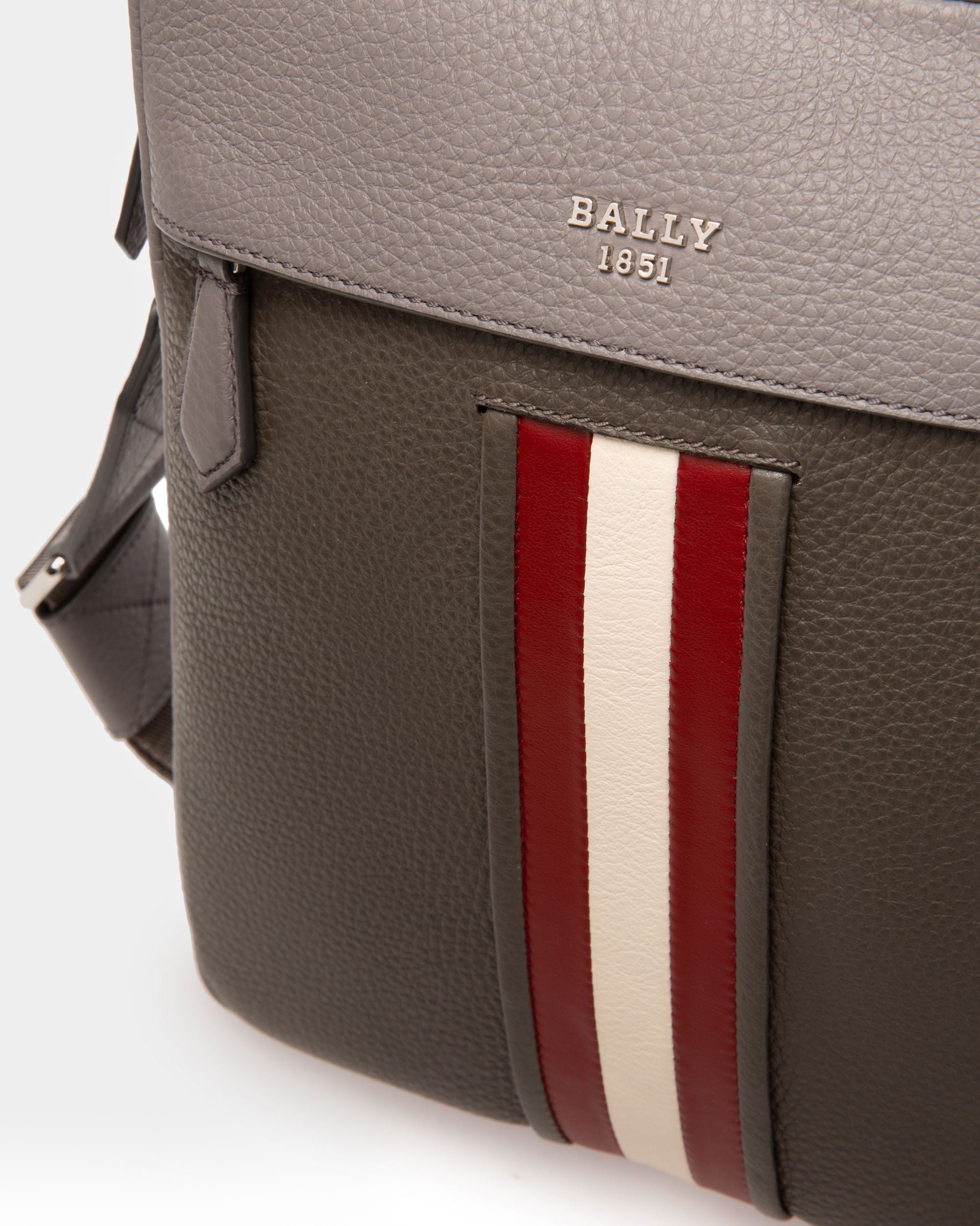 Holm Borsa A Tracolla In Pelle Verde Militare - Uomo - Bally - 05