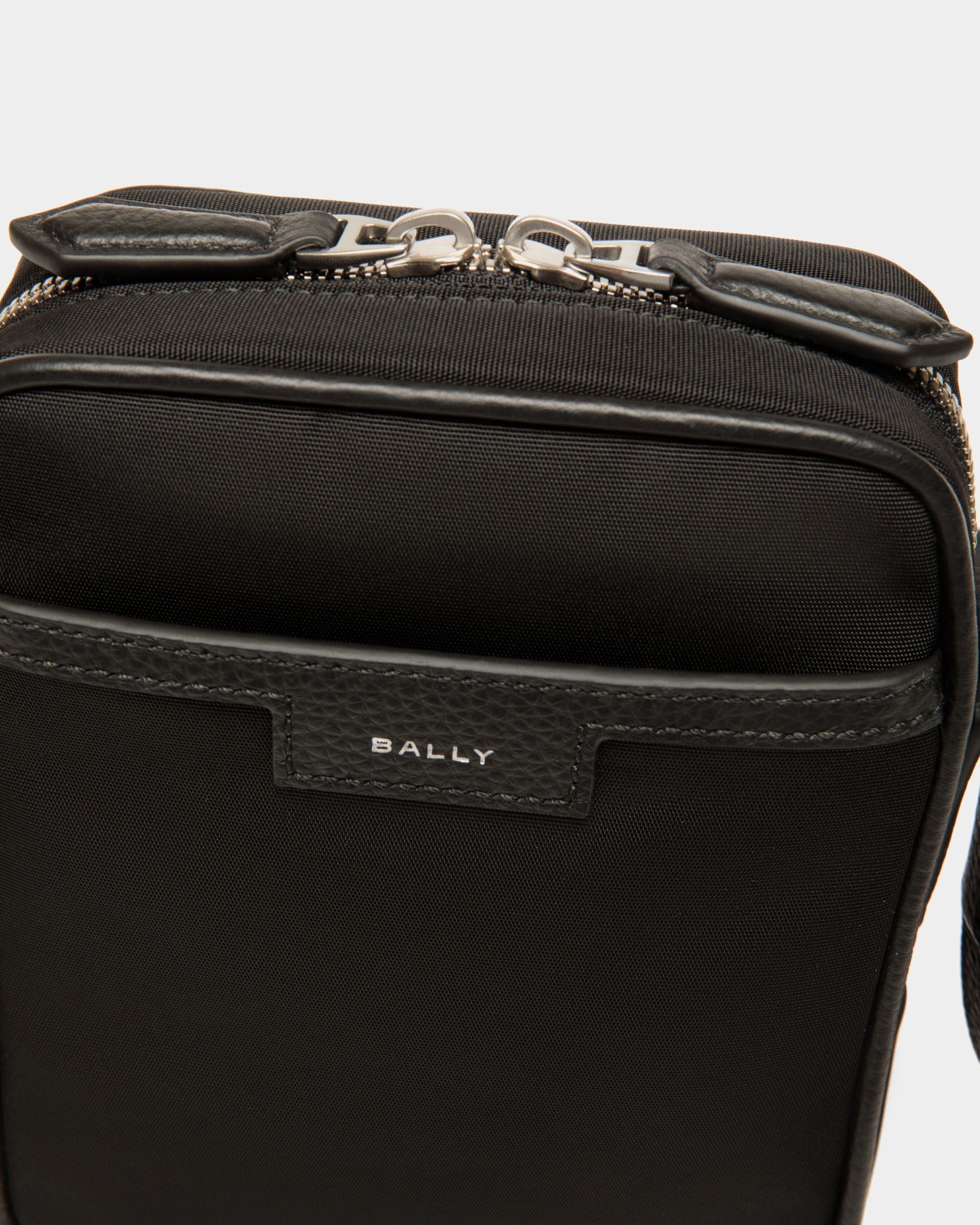Borsa A Tracolla Code In Nylon Nero - Uomo - Bally - 05