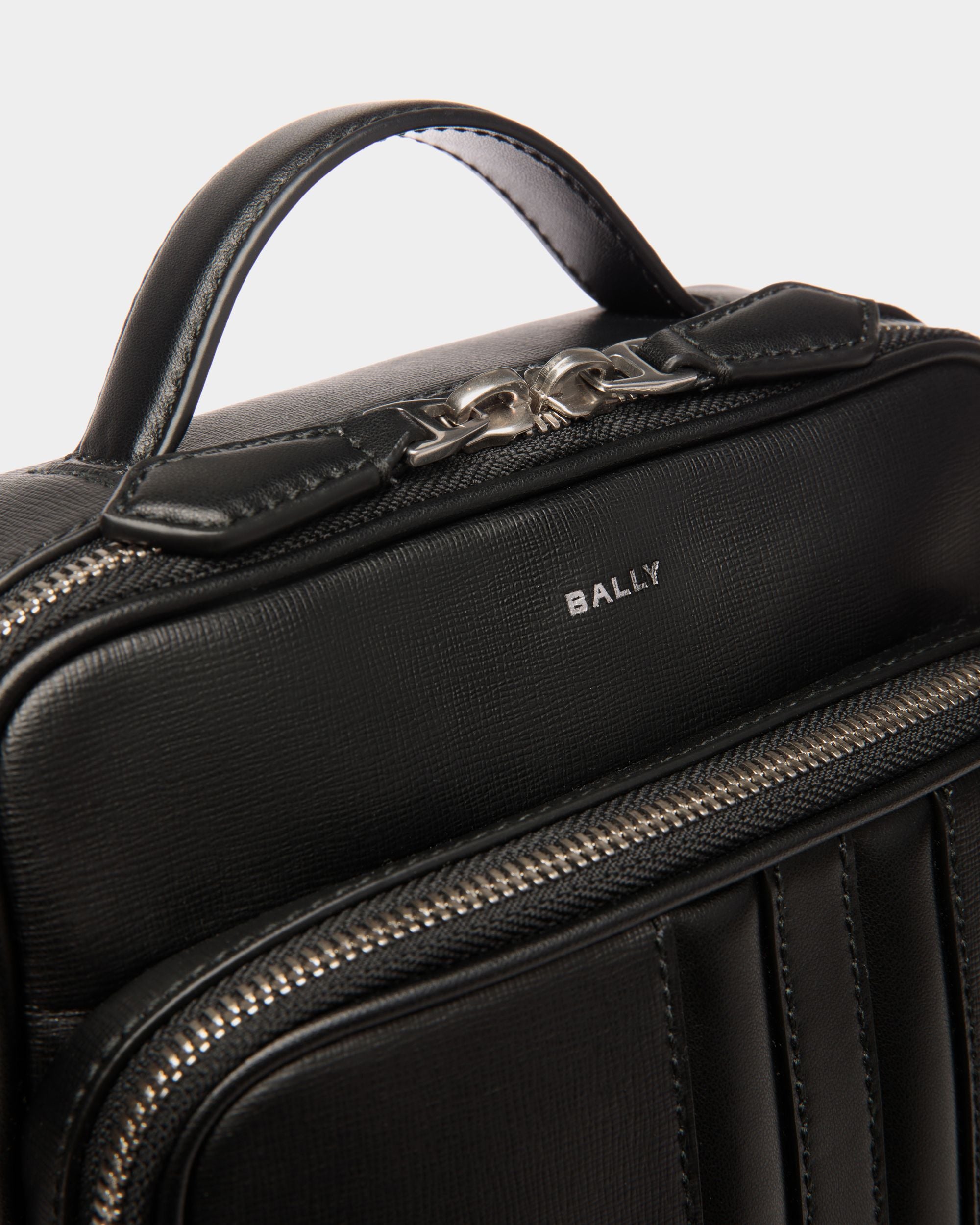 Borsa A Tracolla Mythos In Pelle Riciclata Nera - Uomo - Bally - 05