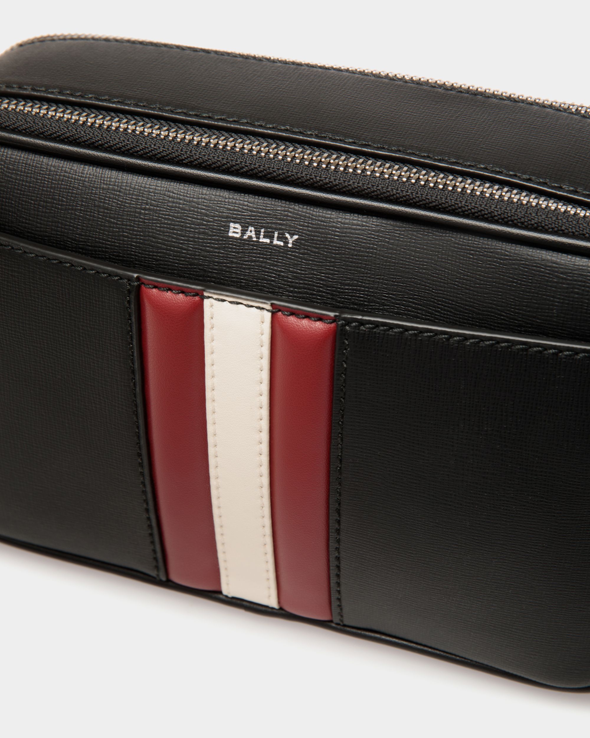 Borsa A Tracolla Mythos In Pelle Riciclata Nera - Uomo - Bally - 06