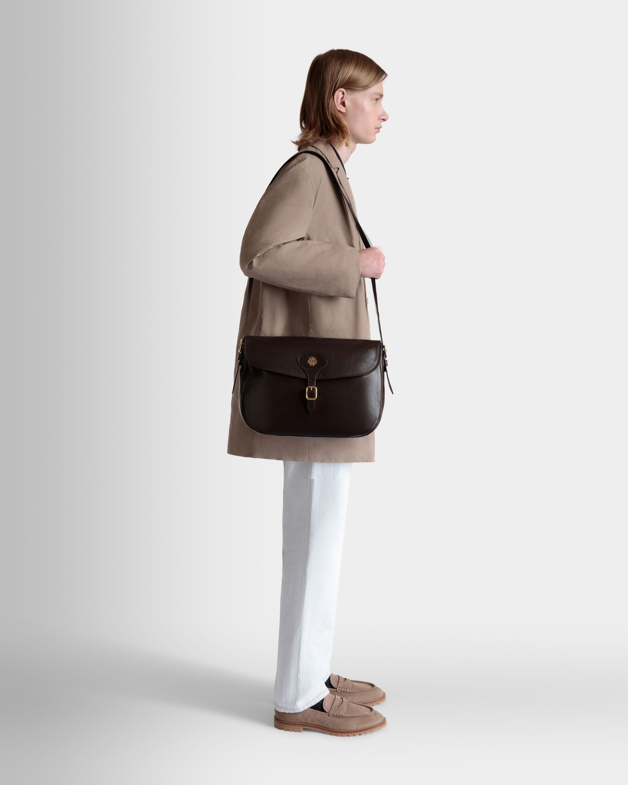 Borsa A Tracolla Beckett In Pelle Color Ebano - Uomo - Bally - 02