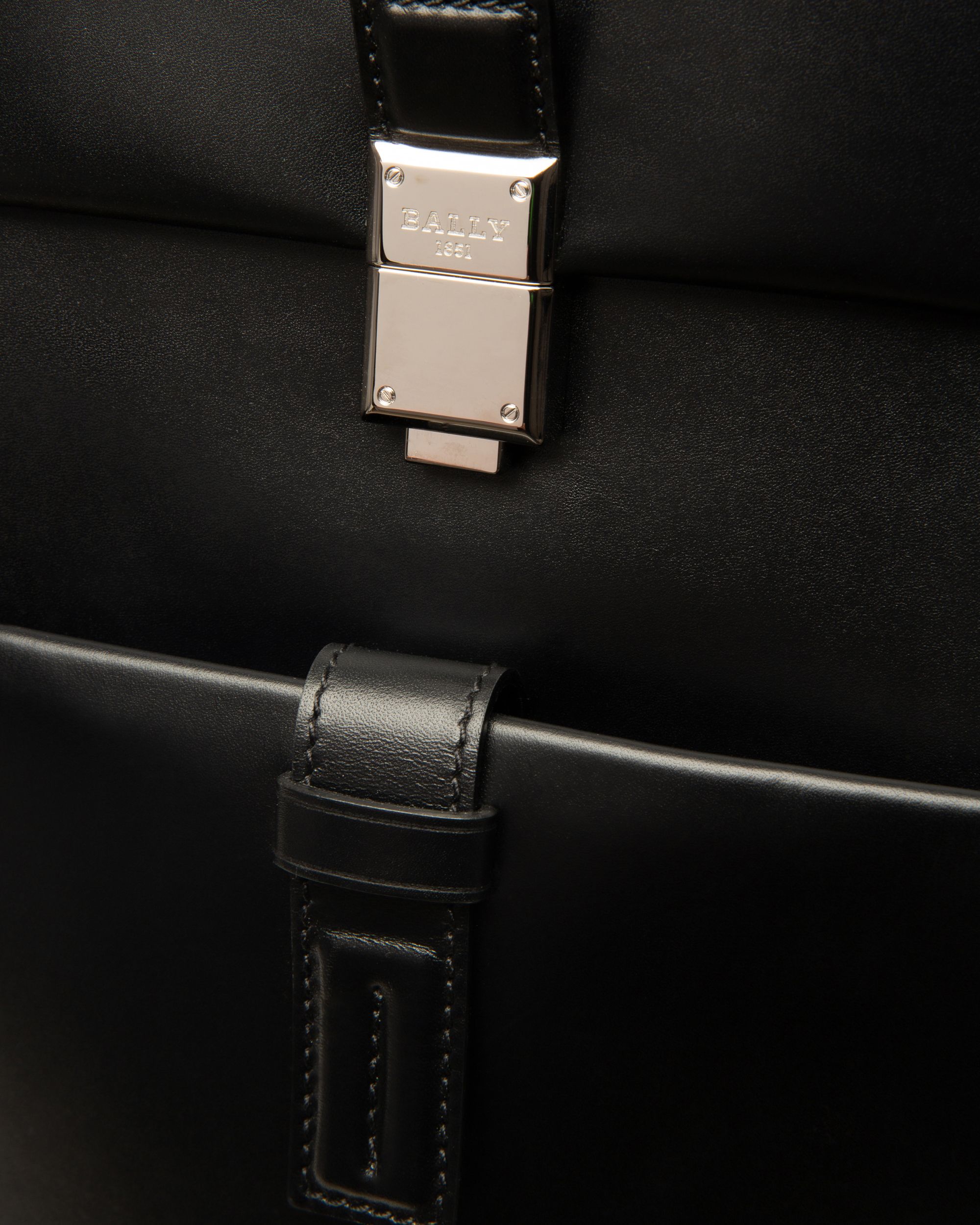 Shonny Zaino In Pelle Nera - Uomo - Bally - 04