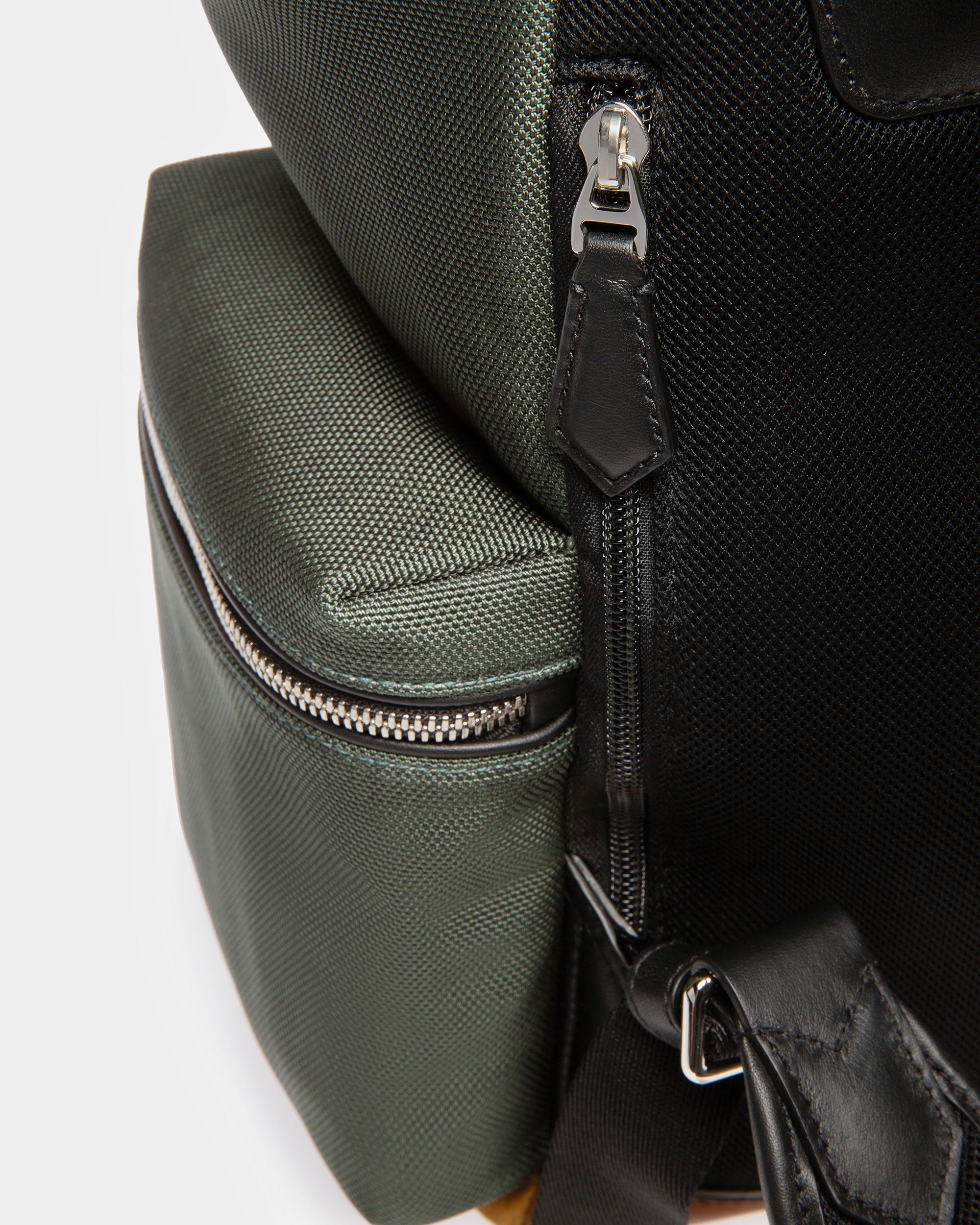Cliford Small Zaino In Pelle E Nylon Verde Salvia - Uomo - Bally - 07