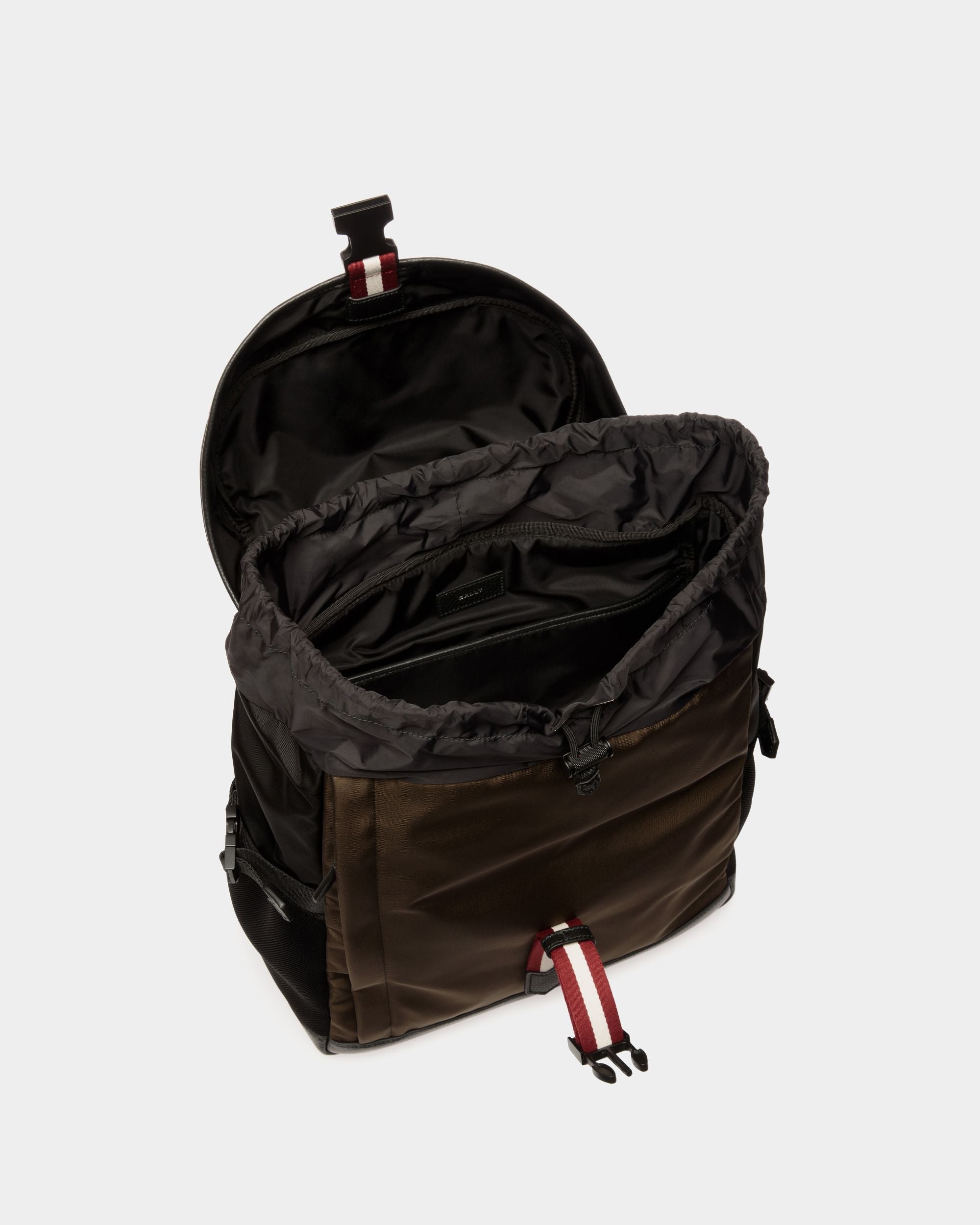Zaino Code In Nylon Military Green E Nero - Uomo - Bally - 05