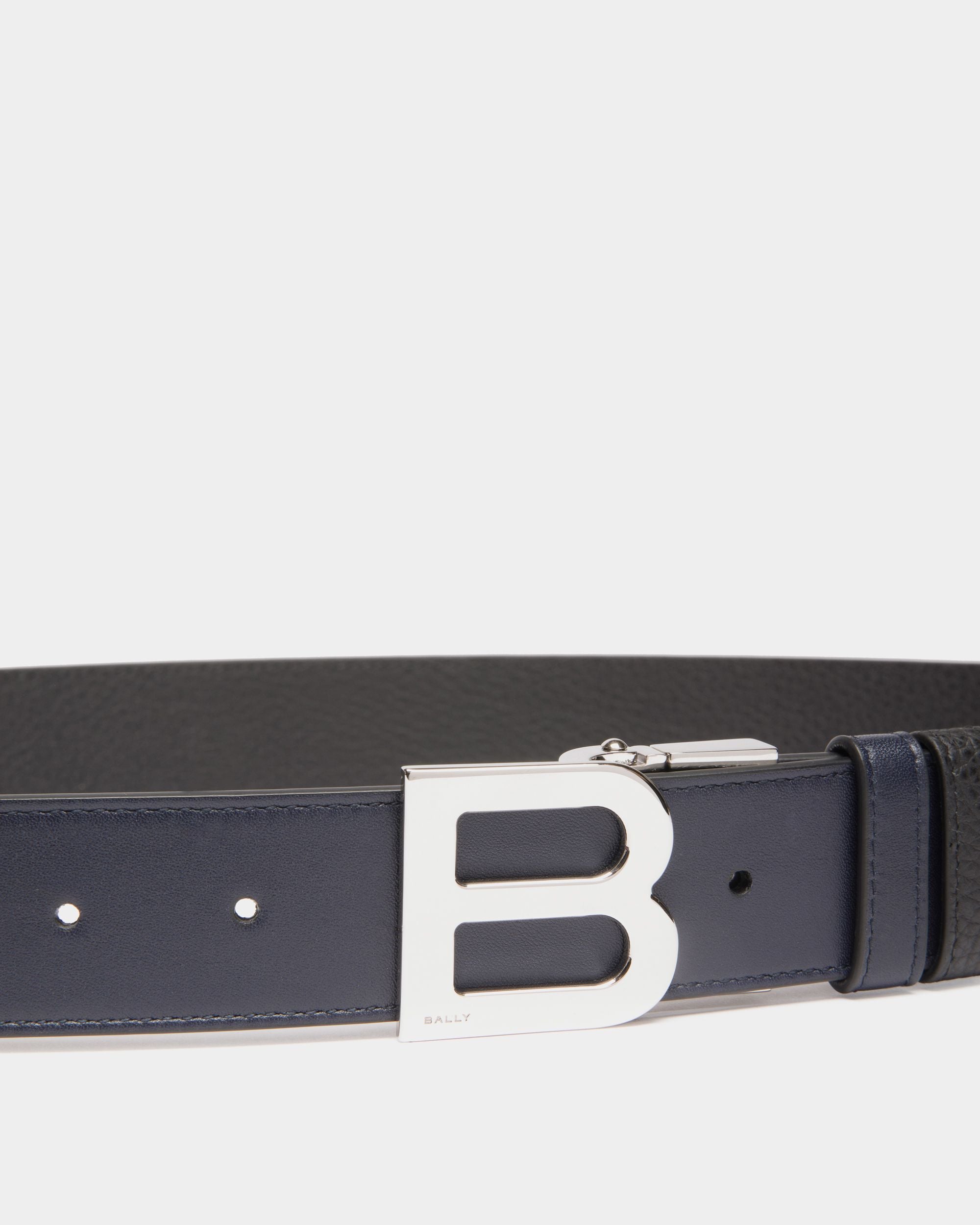 Cintura Regolabile E Reversibile B Logo 35 mm In Pelle Navy Blue E Nera - Uomo - Bally - 04