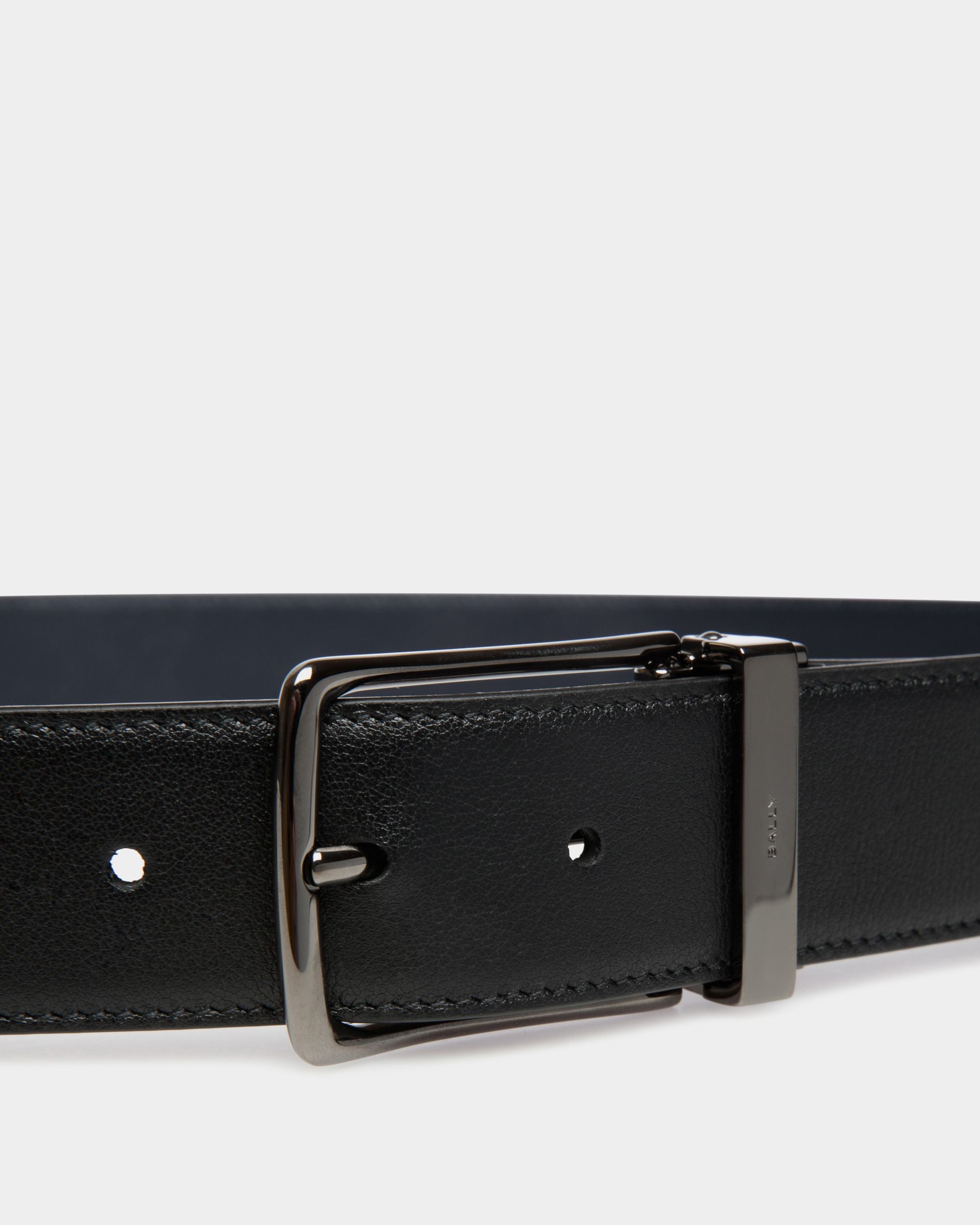 Cintura Regolabile E Reversibile Ketter 35 mm In Pelle Nera E Navy Blue - Uomo - Bally - 03