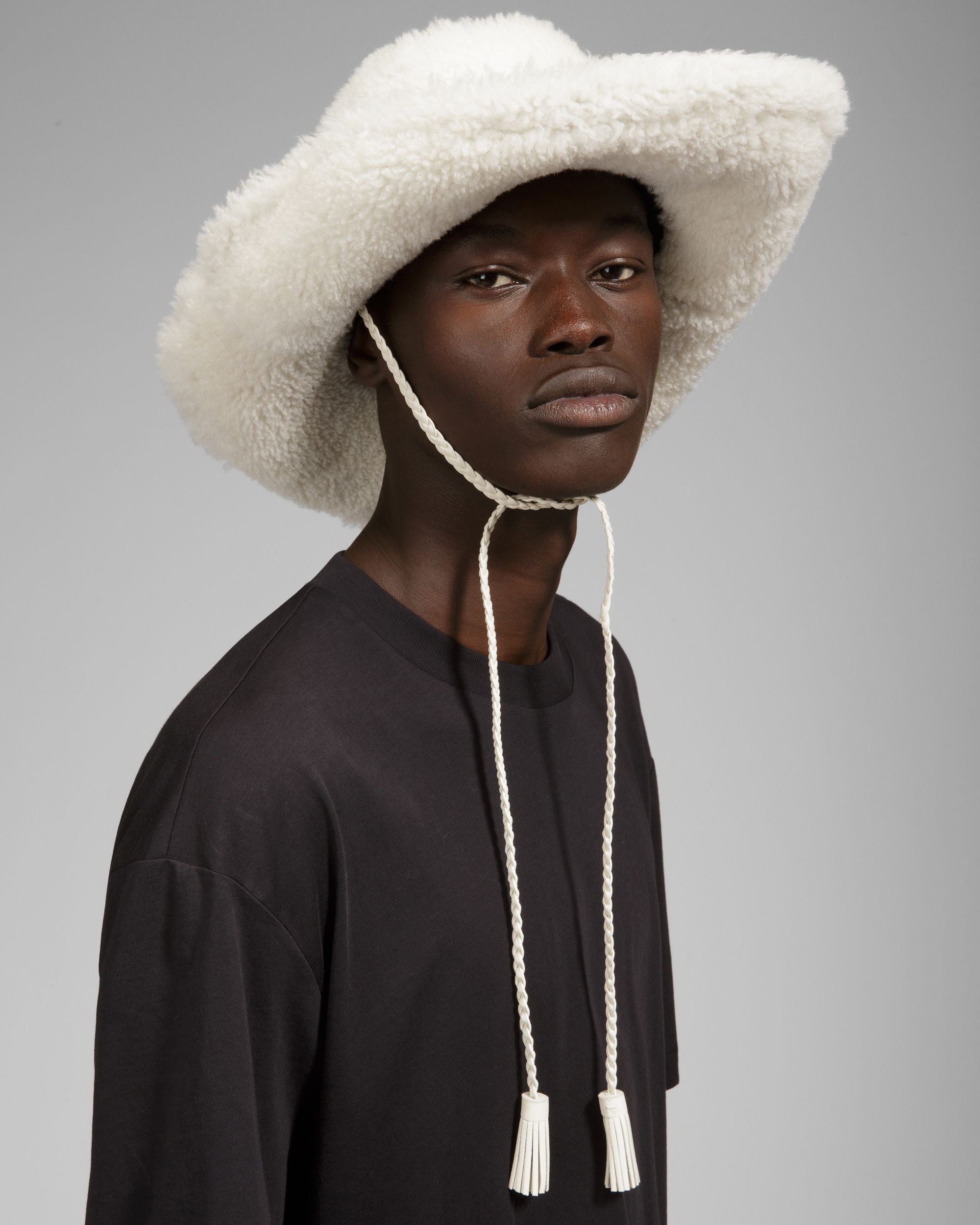 Cappello In Pelo Di Montone - Uomo - Bally - 02