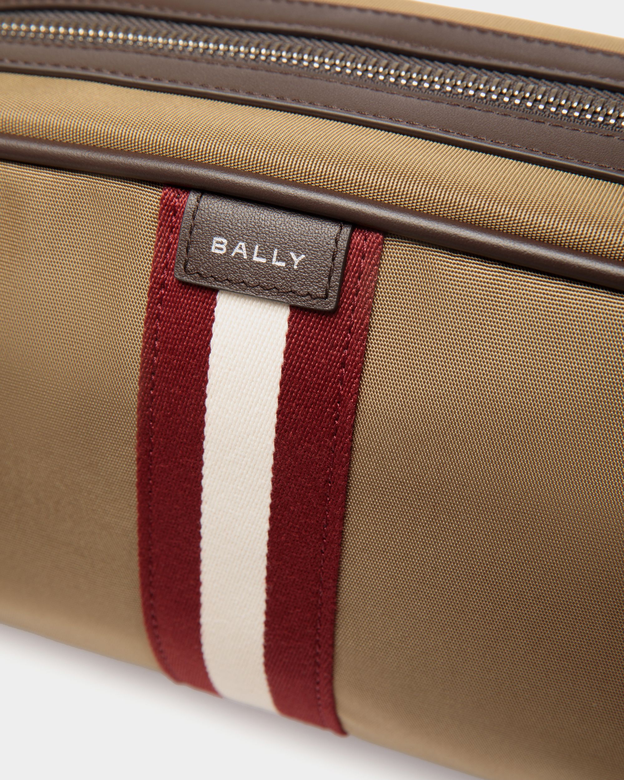 Beauty Case Code In Nylon Color Cammello - Uomo - Bally - 04