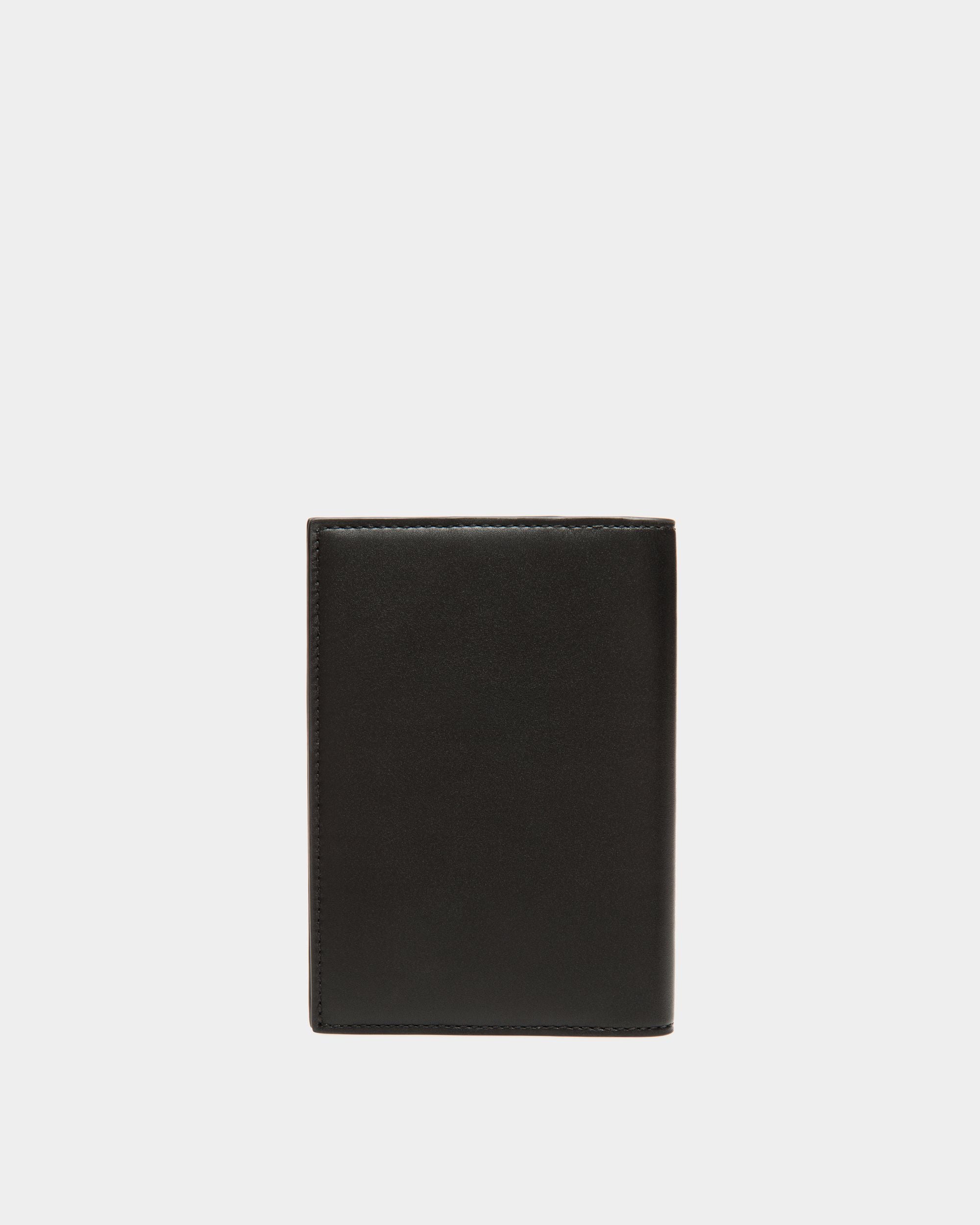 Custodia Per Passaporto Adrien Brody Travel Collection In Pelle Nera E Gialla - Uomo - Bally - 02