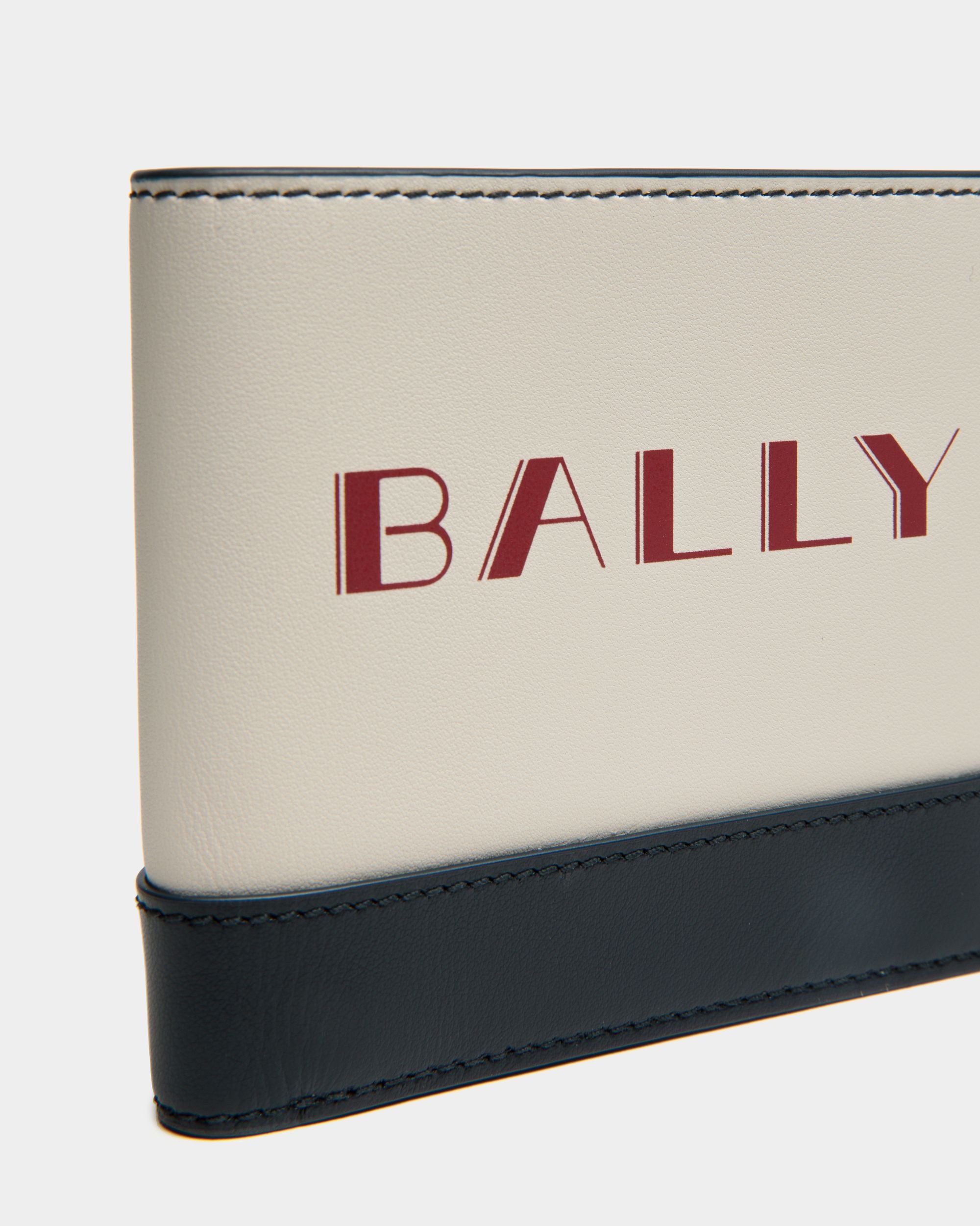 Portafoglio A Libro Summer Capsule In Pelle Bianca E Navy Blue - Uomo - Bally - 04