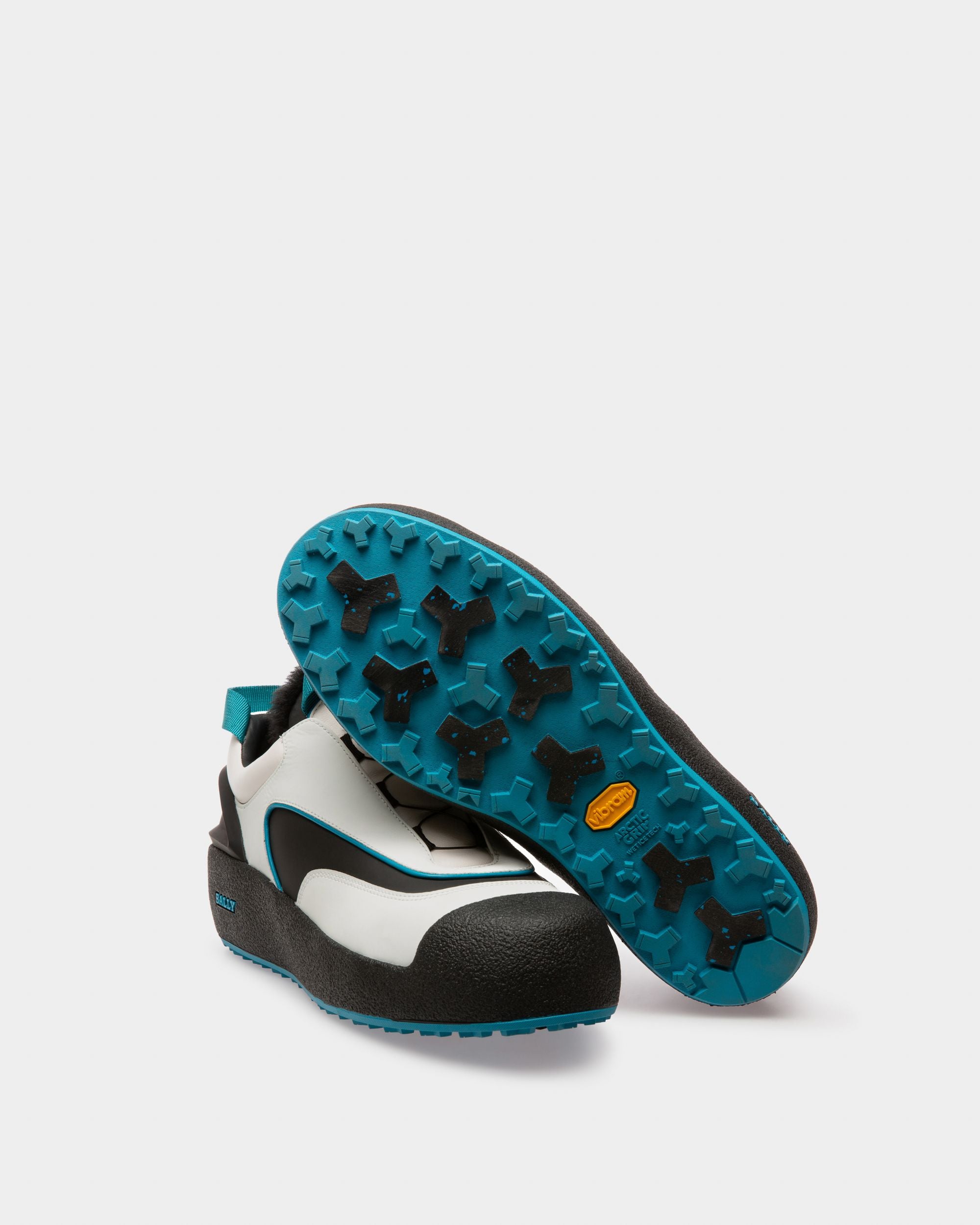 Curtys Stivali Da Neve In Pelle Nera E Bianca - Uomo - Bally - 05