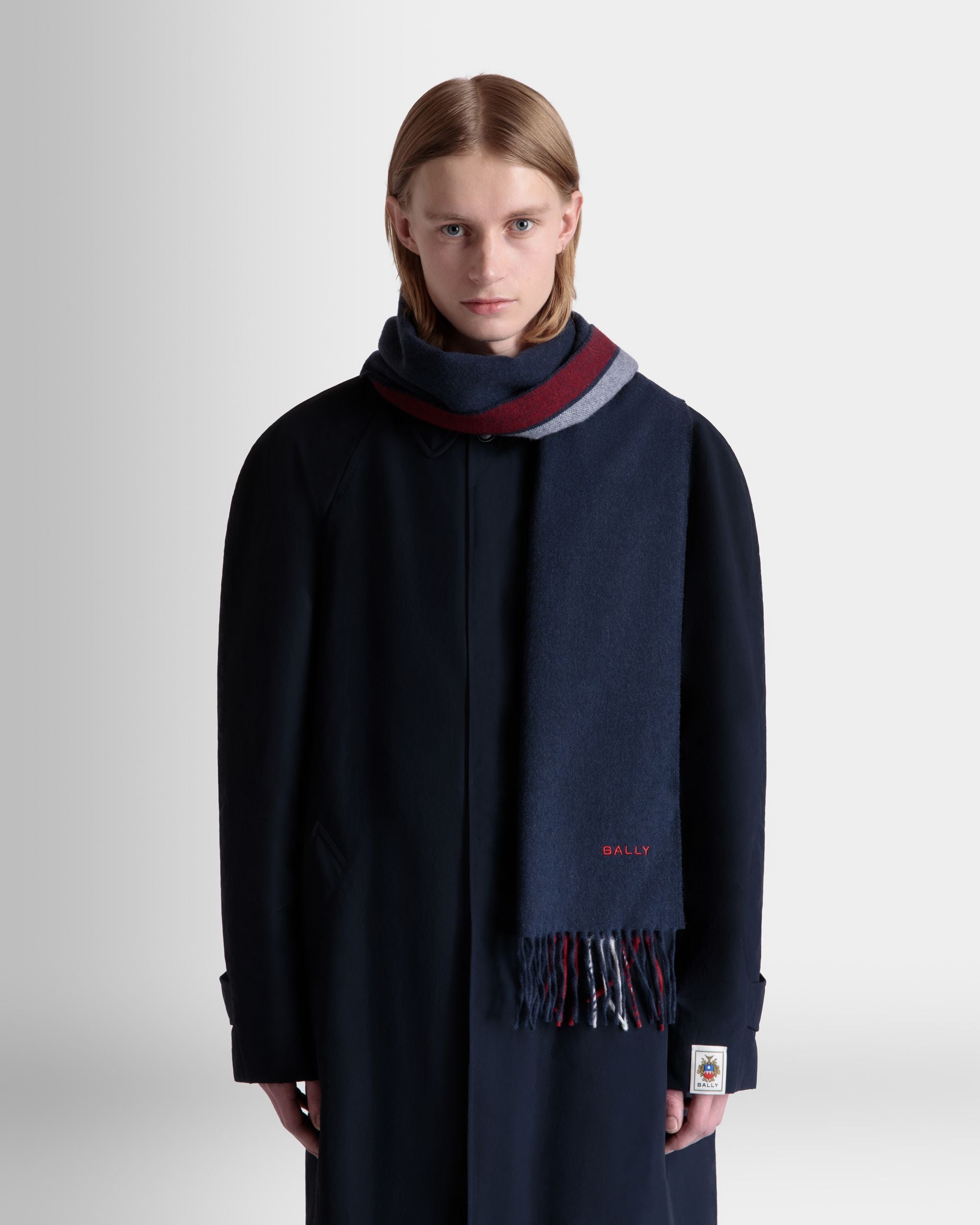 Sciarpa In Misto Cashmere Navy Blue Con Dettaglio Bally Ribbon - Uomo - Bally - 02