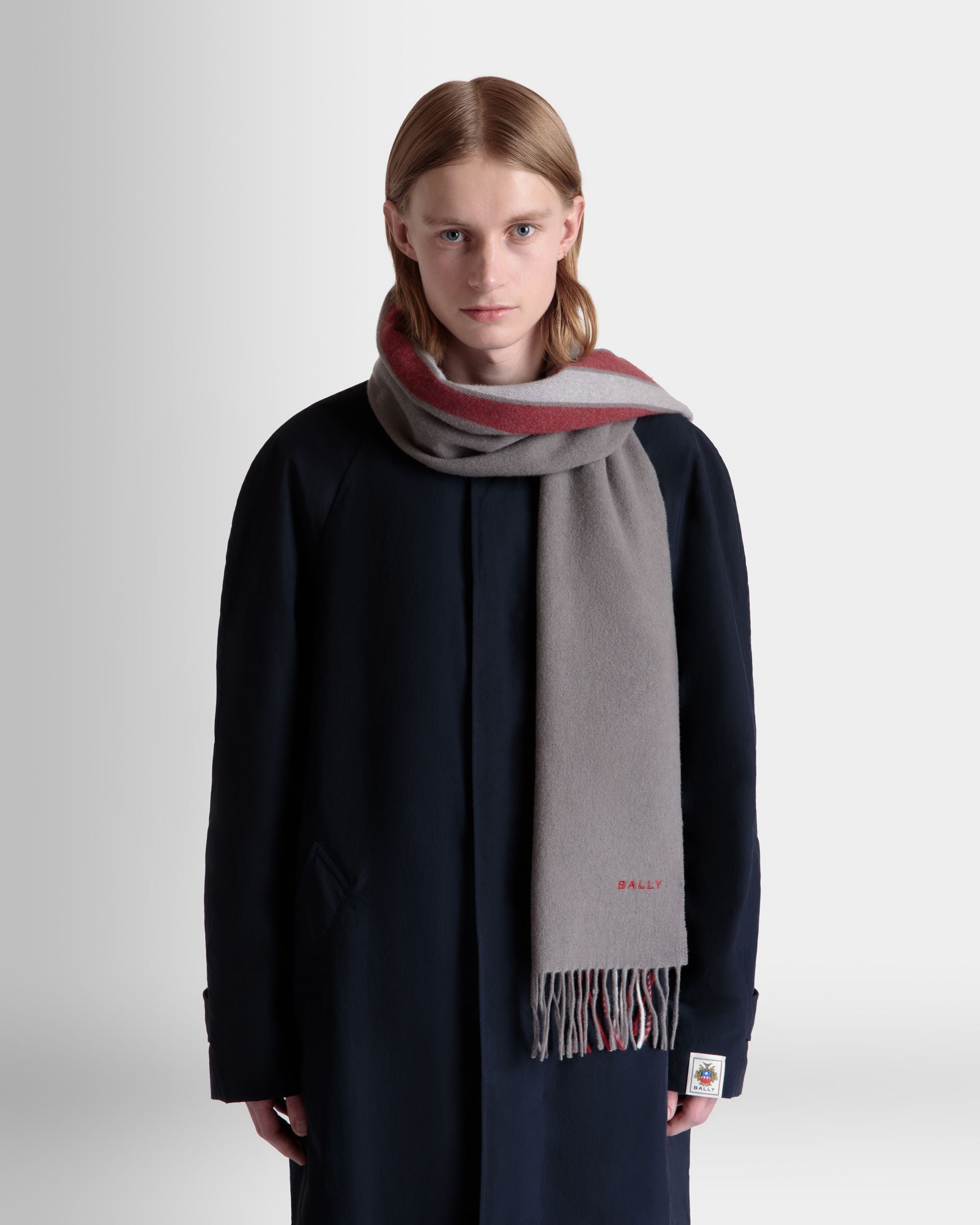 Sciarpa In Misto Cashmere Grigio Scuro Con Dettaglio Bally Ribbon - Uomo - Bally - 01
