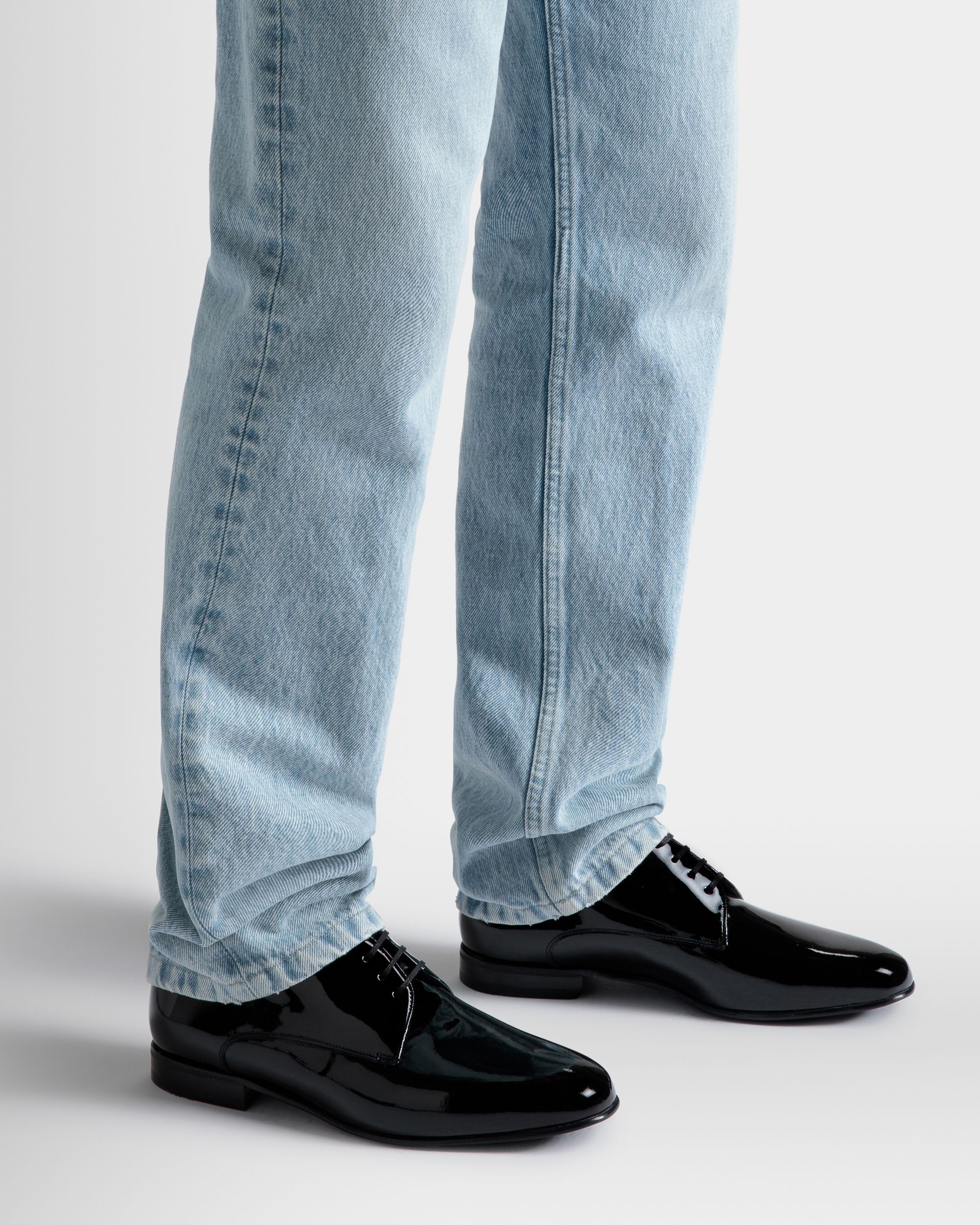 Scarpa Derby Suisse in Pelle Verniciata Nera - Uomo - Bally - 02