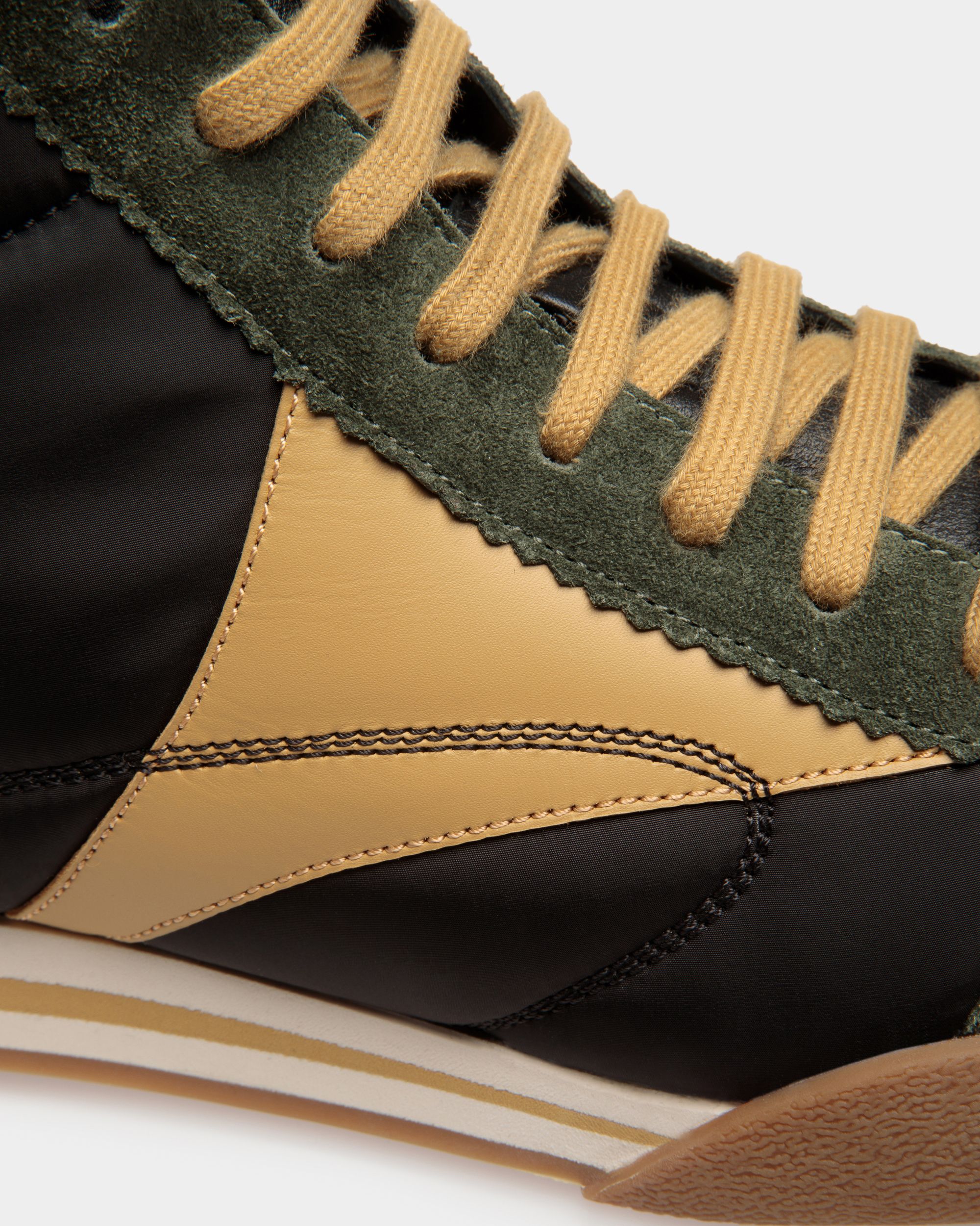 Sneaker Sussex In Pelle E Tessuto Verde E Nero - Uomo - Bally - 05