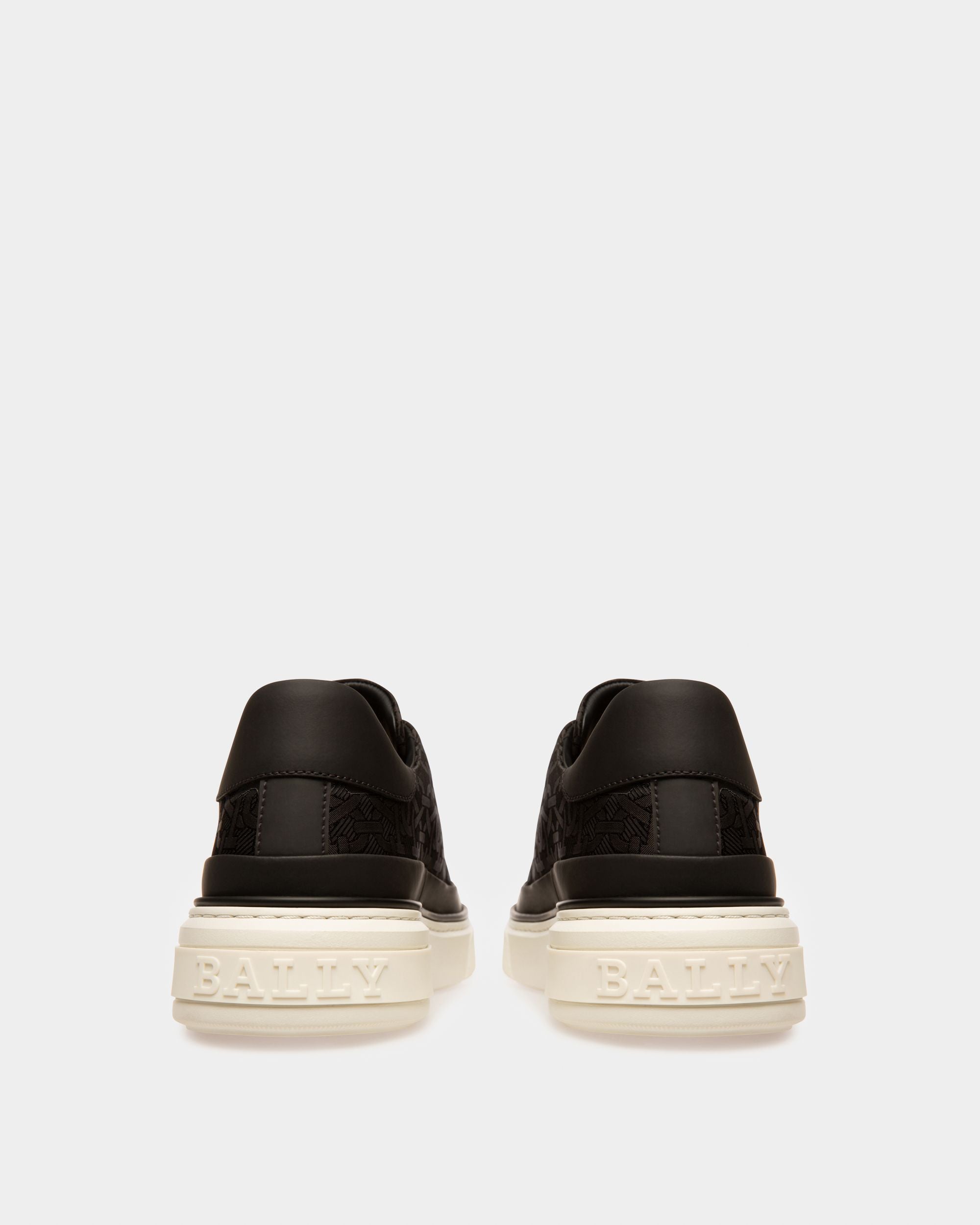 Maily Sneakers In Tessuto Nero - Uomo - Bally - 04