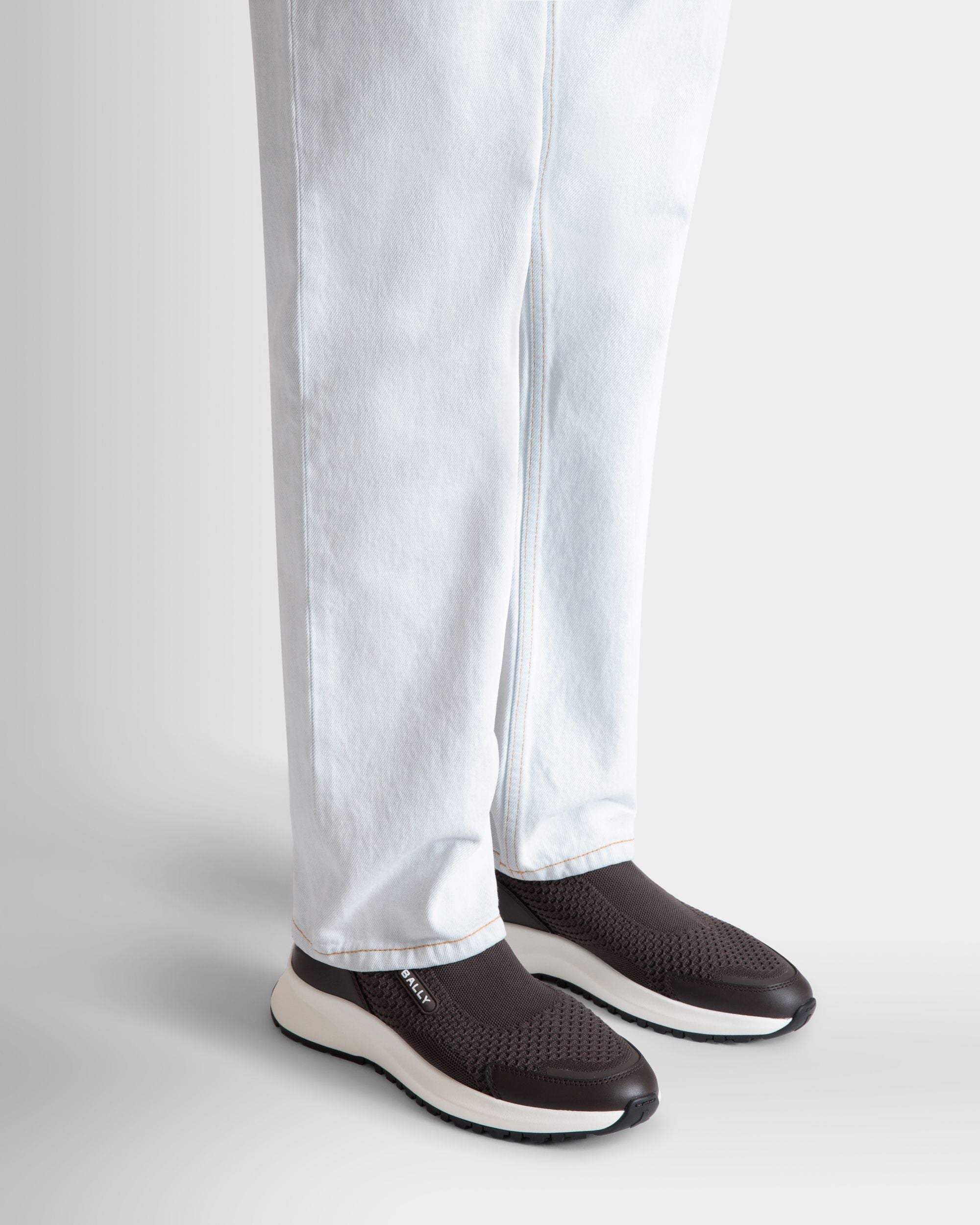 Sneaker Outline In Maglia Color Ebano - Uomo - Bally - 02