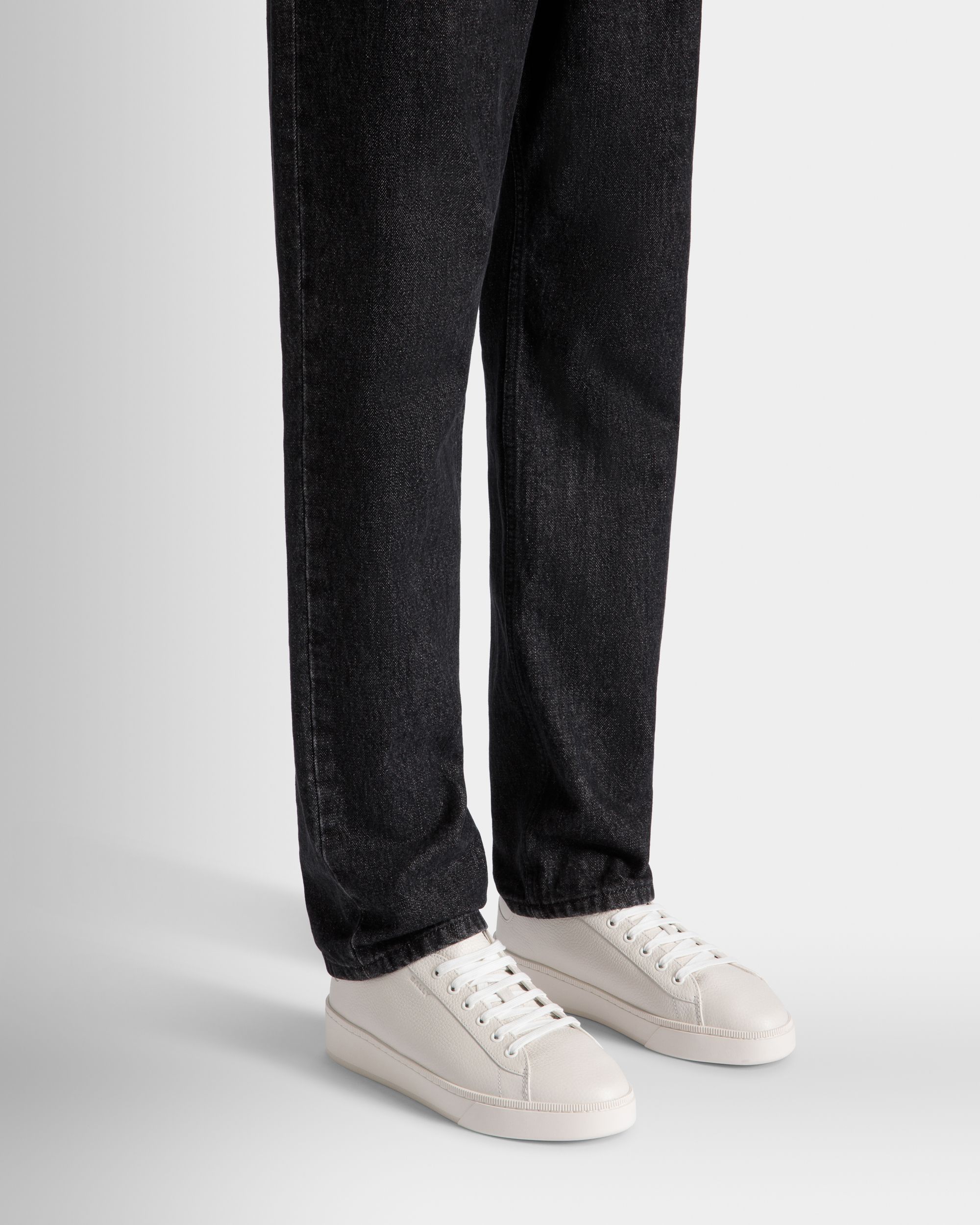Sneaker Raise In Pelle Granata Bianca - Uomo - Bally - 02