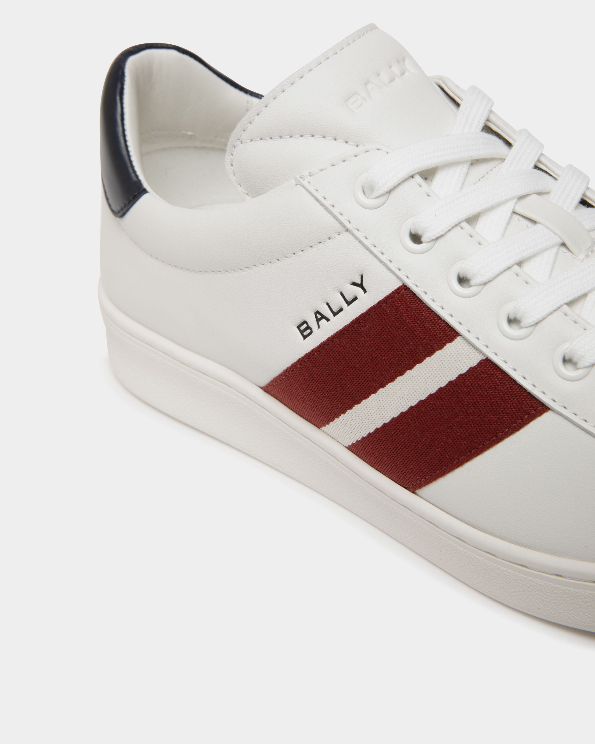 Sneaker Tennis In Pelle Bianca E Navy Blue - Uomo - Bally - 05