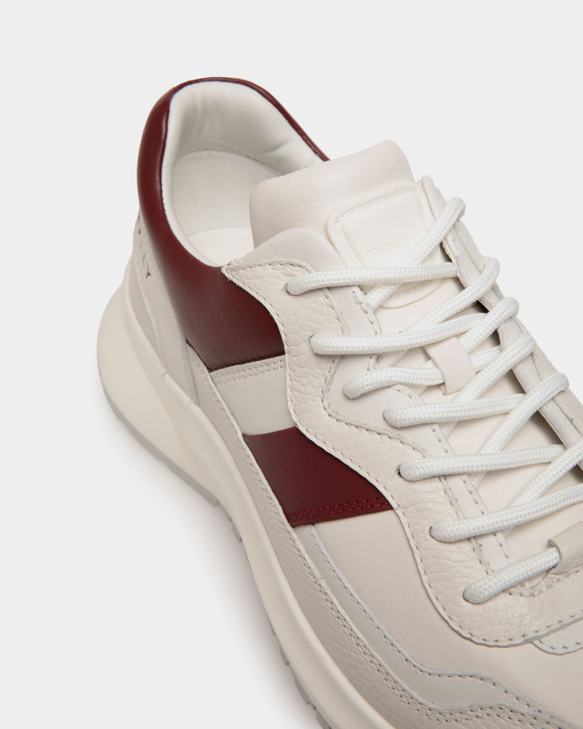 Sneaker Outline In Pelle Bianca E Heritage Red - Uomo - Bally - 05