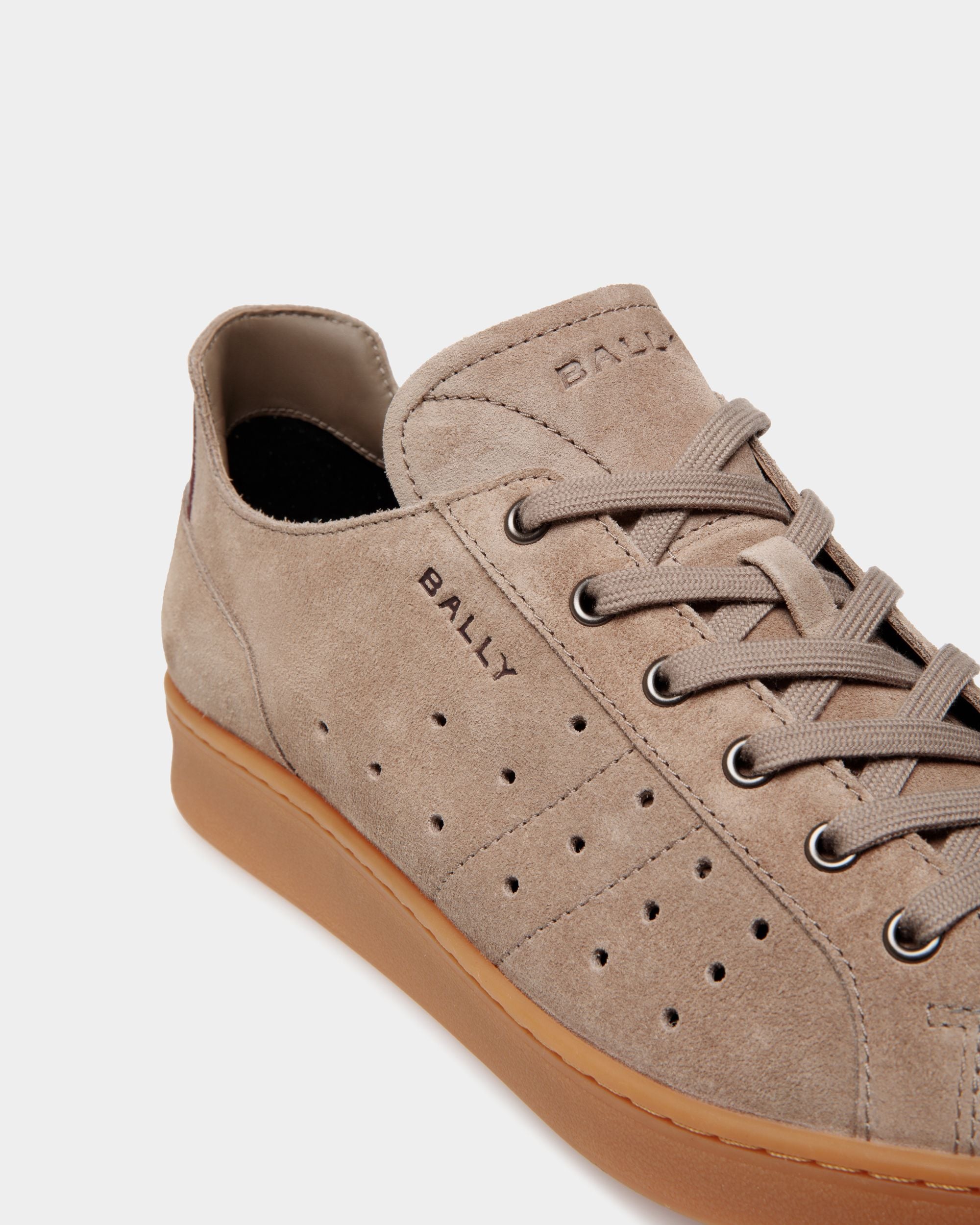 Sneaker Tennis In Pelle Scamosciata Grigio Talpa E Bordeaux Scuro - Uomo - Bally - 06