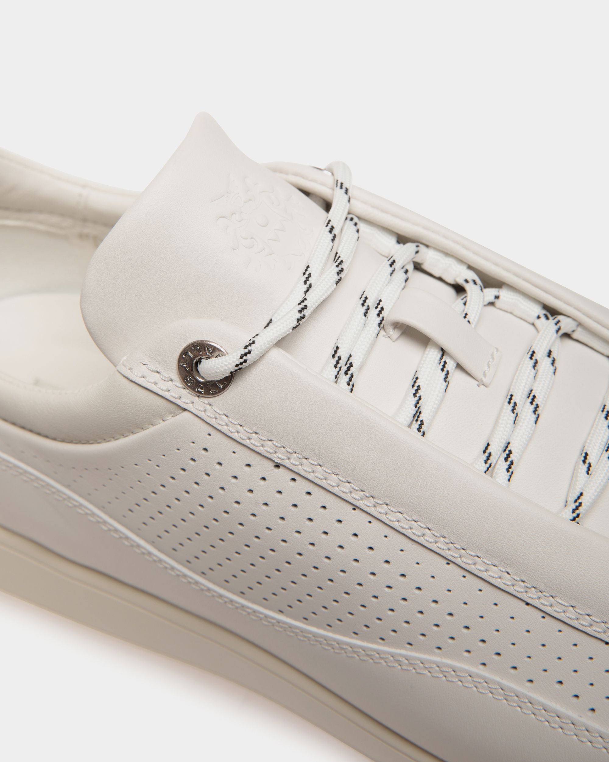 Sneaker Manto Runner In Pelle Bianca - Uomo - Bally - 05