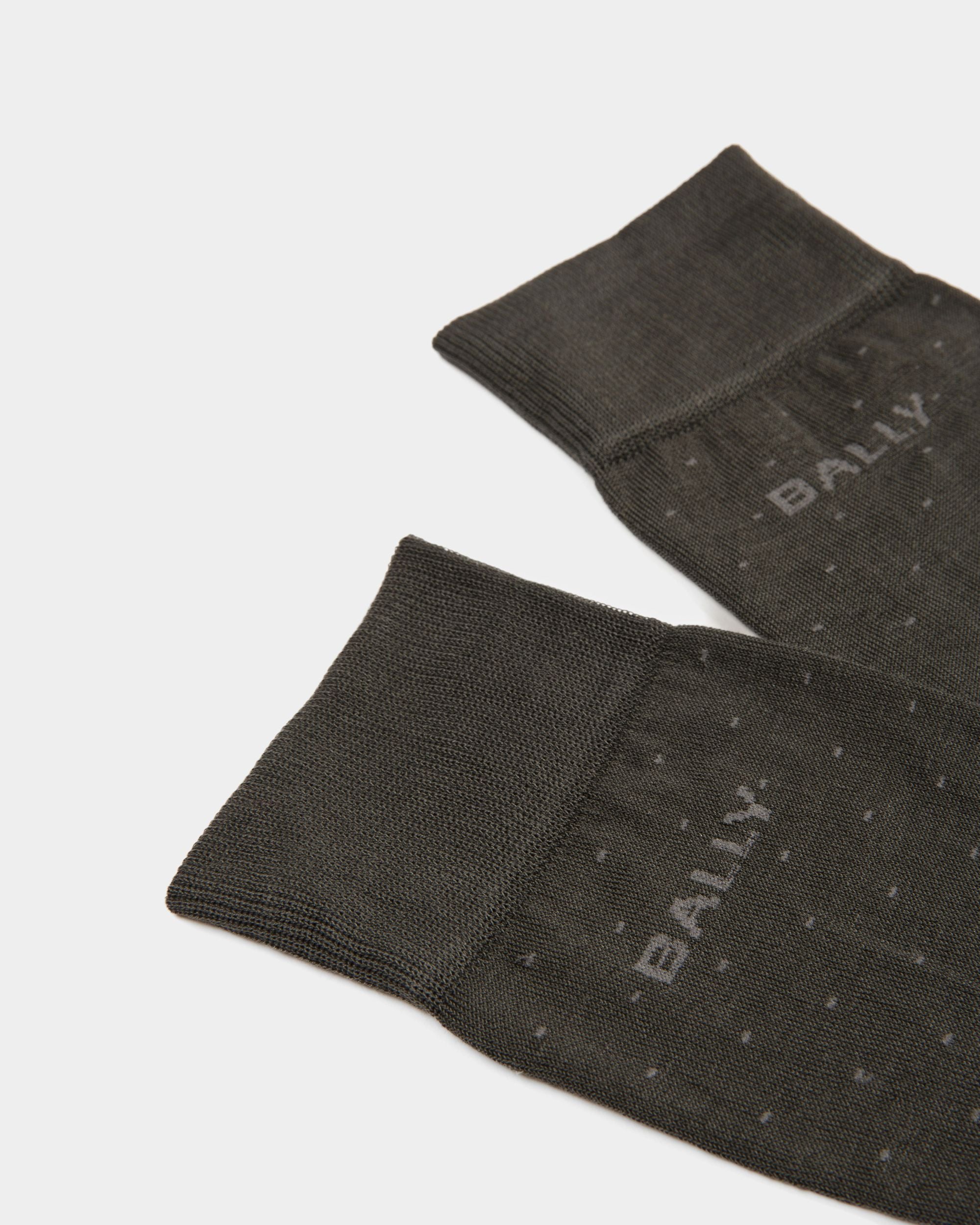 Calze Con Logo A Costine In Misto Cotone Grigio - Uomo - Bally - 02