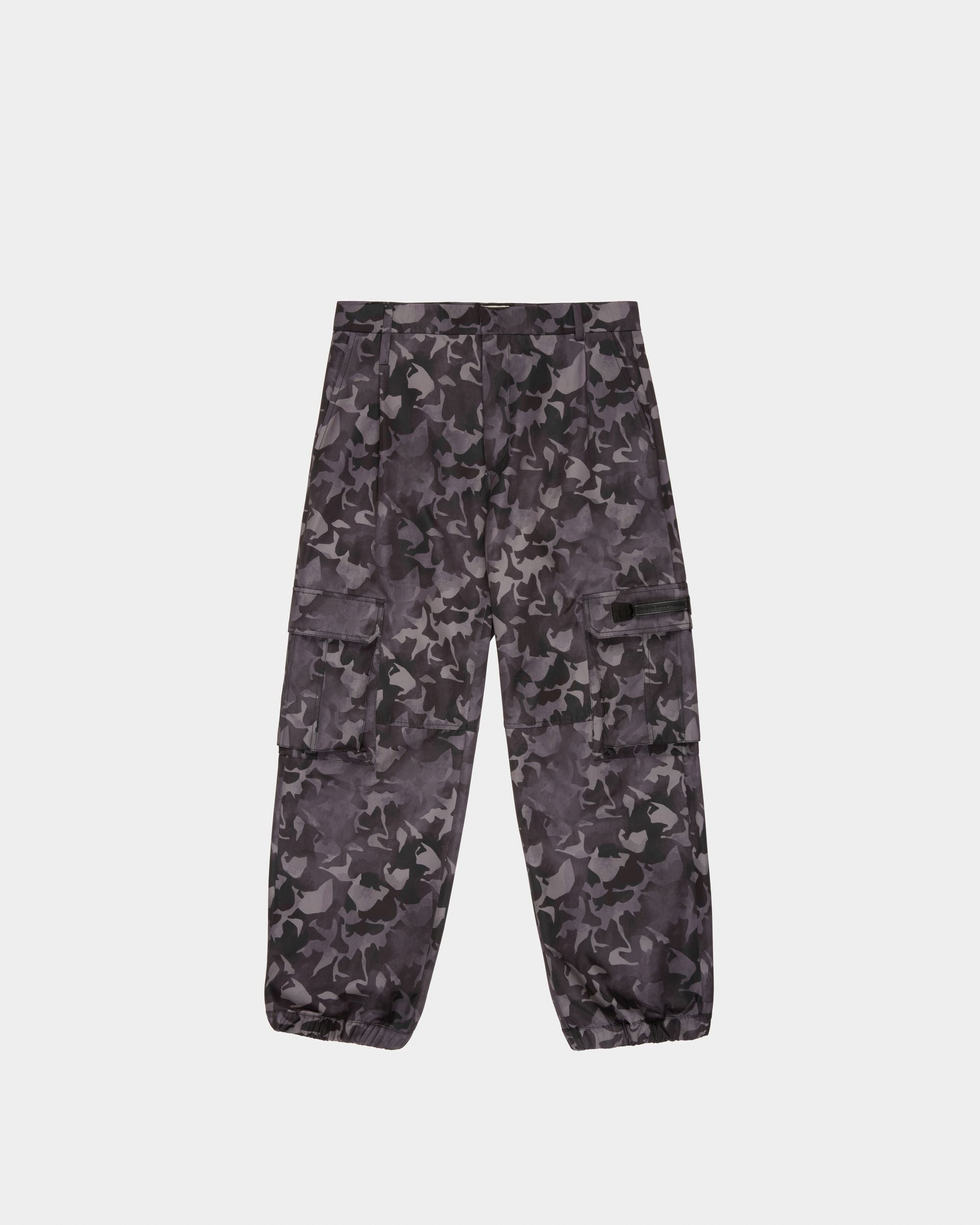 Pantaloni Cargo Camouflage In Poliestere Riciclato Nero - Uomo - Bally - 04