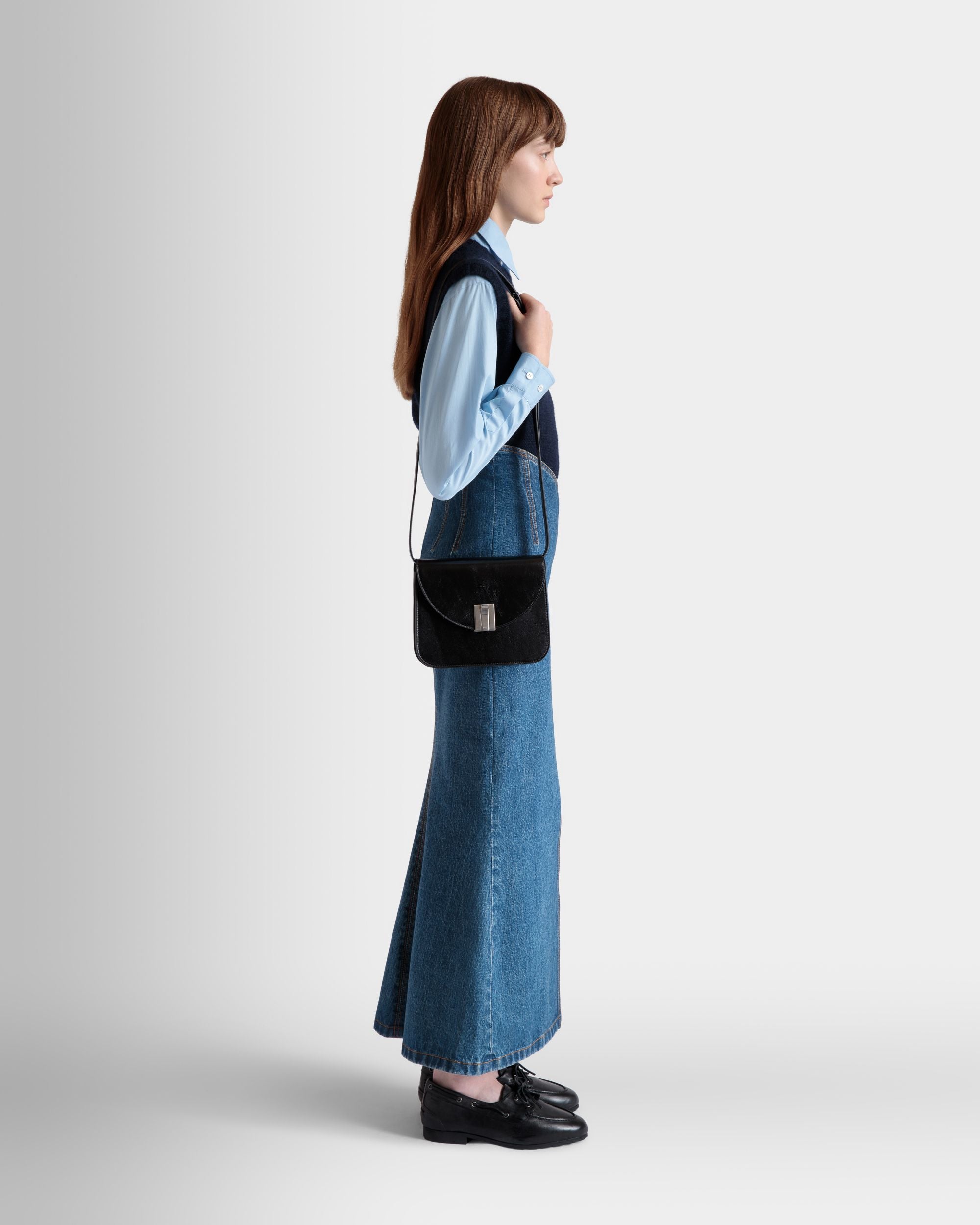 Borsa A Tracolla Ollam In Pelle Nera - Donna - Bally - 02