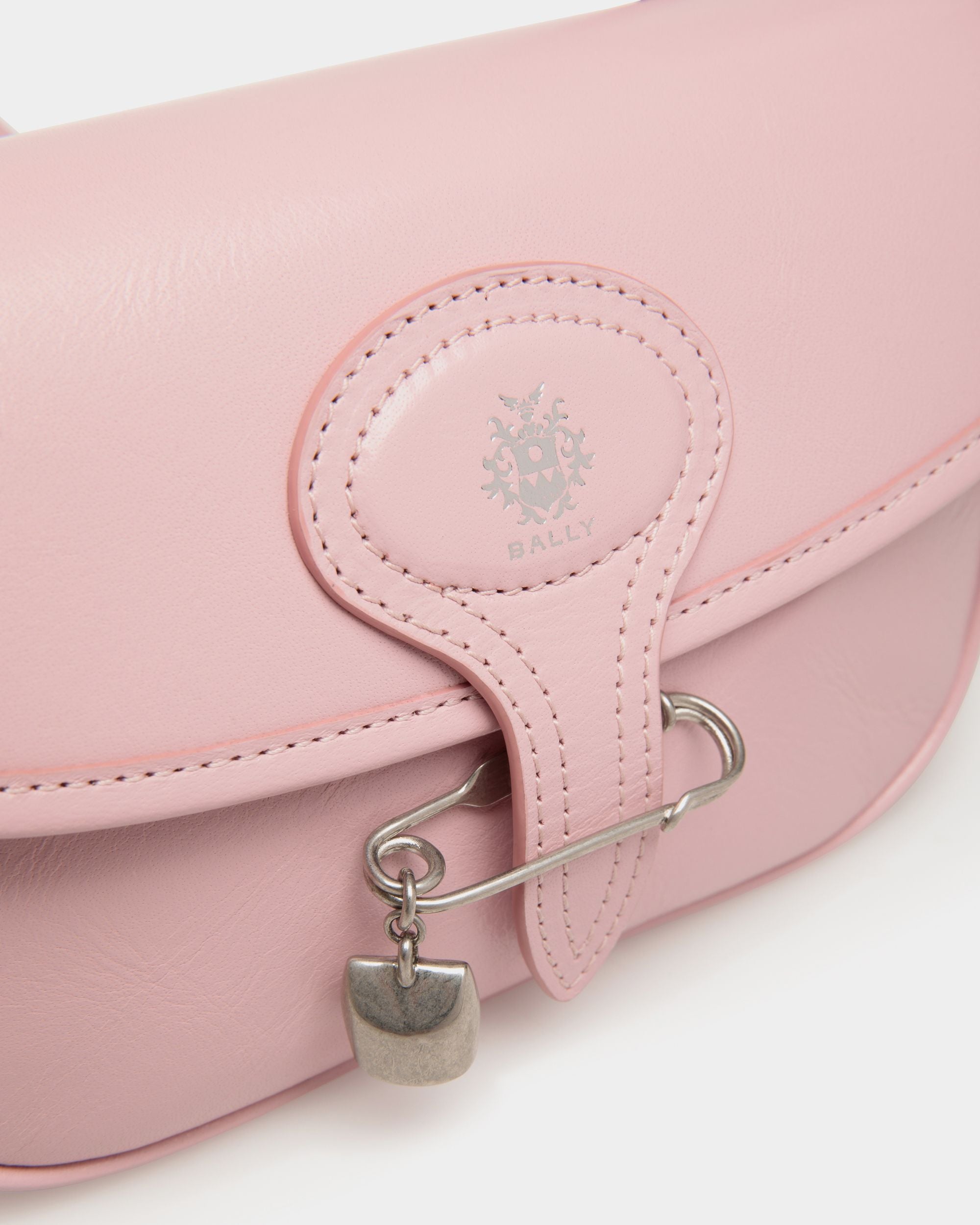 Borsa Mini Beckett In Pelle Rosa Con Spilla Bally Pin - Donna - Bally - 06