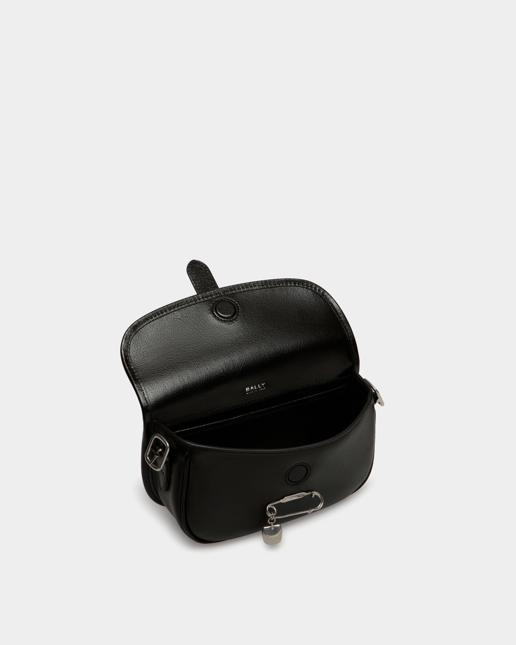 Borsa Mini Beckett In Pelle Nera Con Spilla Bally Pin - Donna - Bally - 05