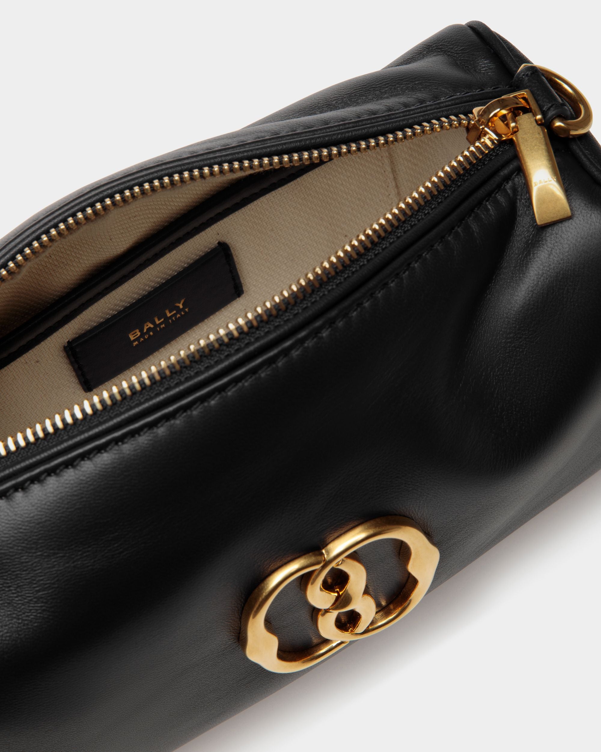 Borsa Mini Emblem In Pelle Nera - Donna - Bally - 04