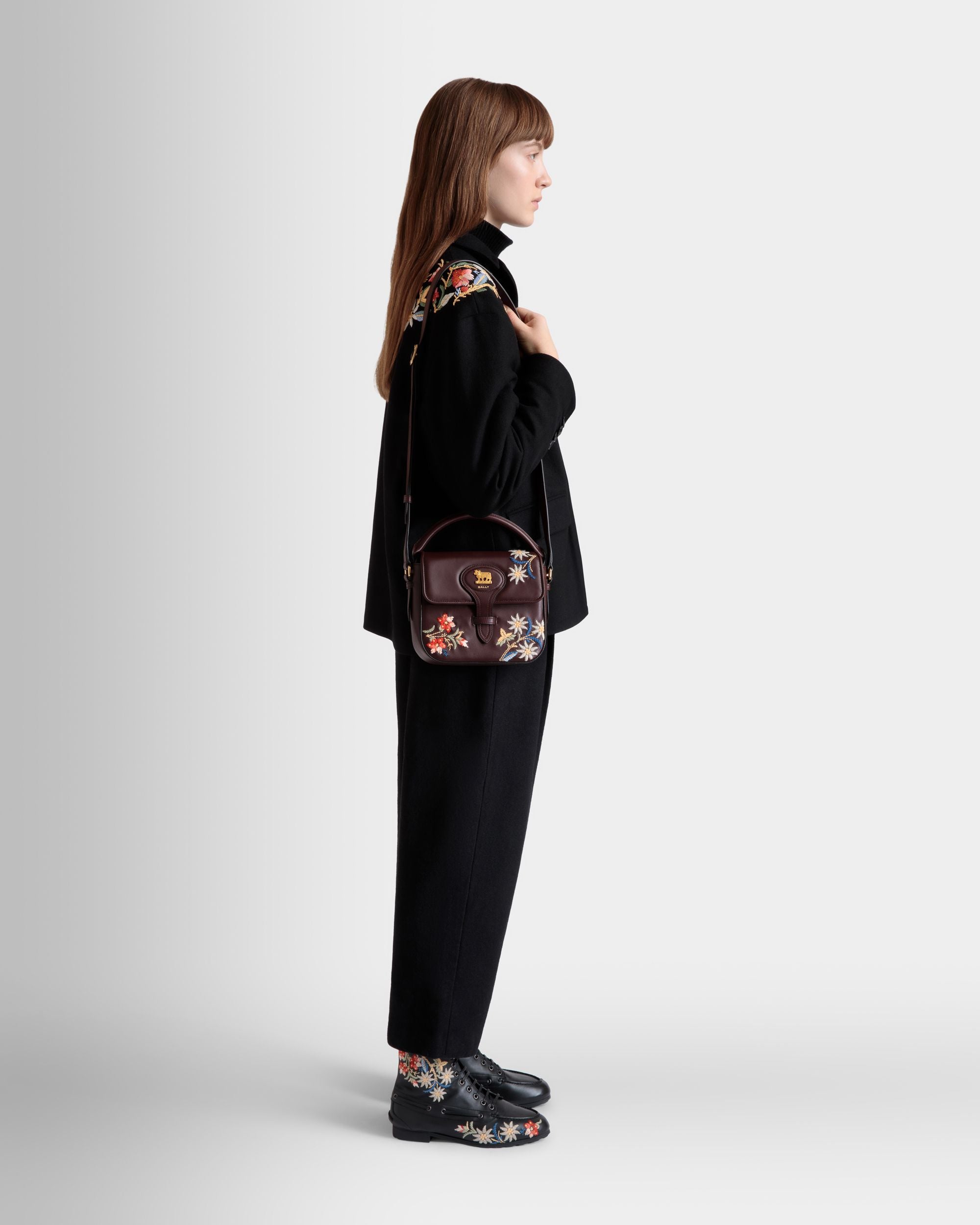 Borsa Mini Winter Capsule In Pelle Color Castagno Con Ricamo Alpine Flowers - Donna - Bally - 02