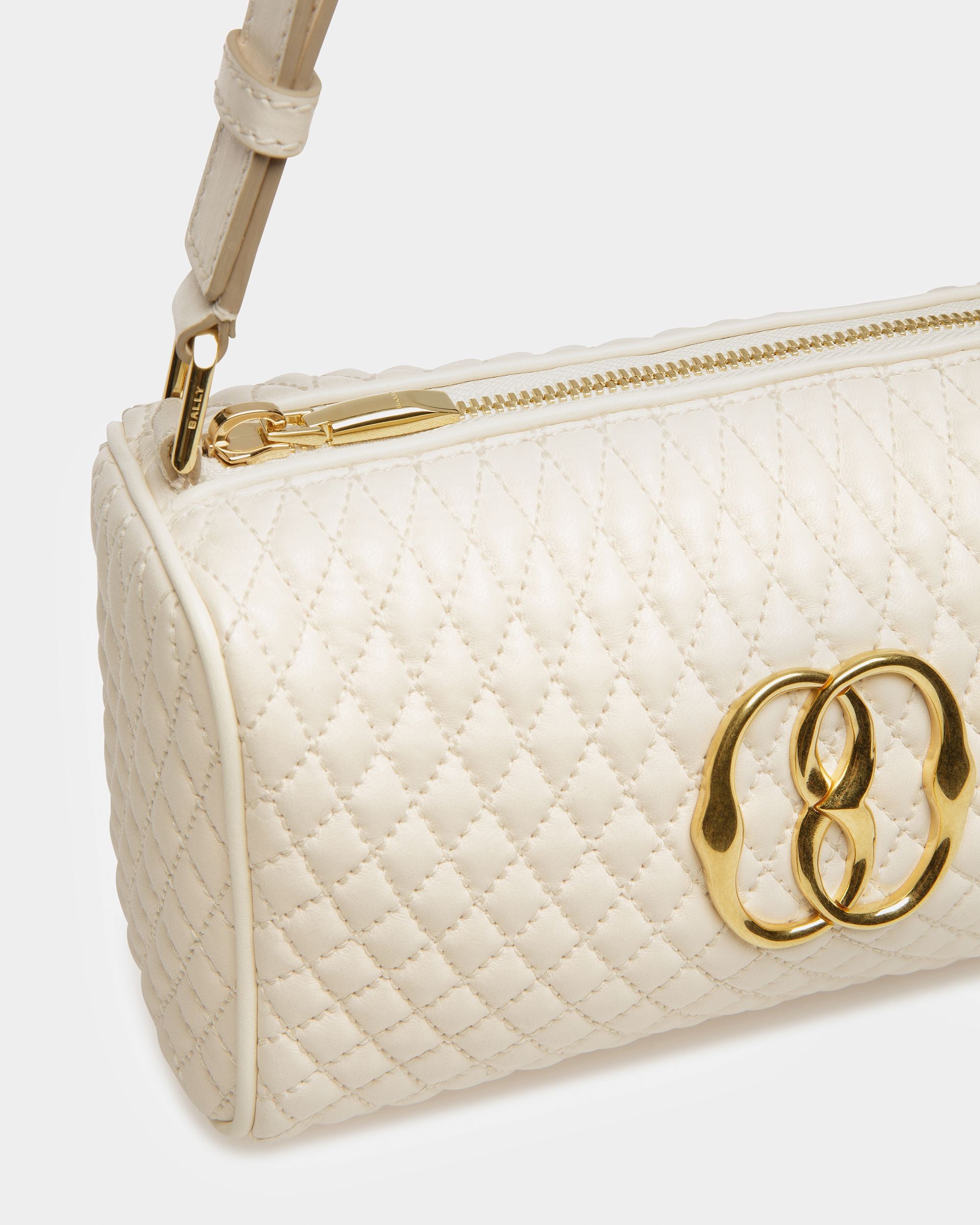 Borsa Mini Emblem In Pelle Trapuntata - Donna - Bally - 06
