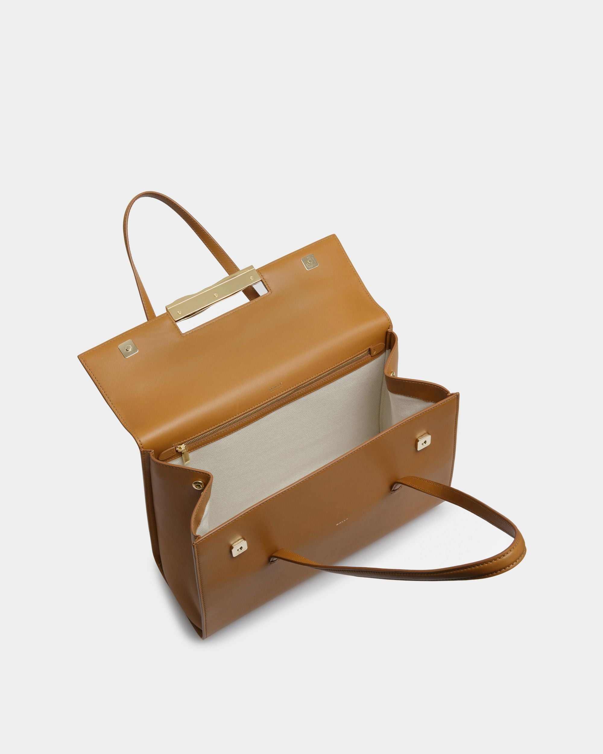 Borsa A Spalla Baroque In Pelle Ocra - Donna - Bally - 05