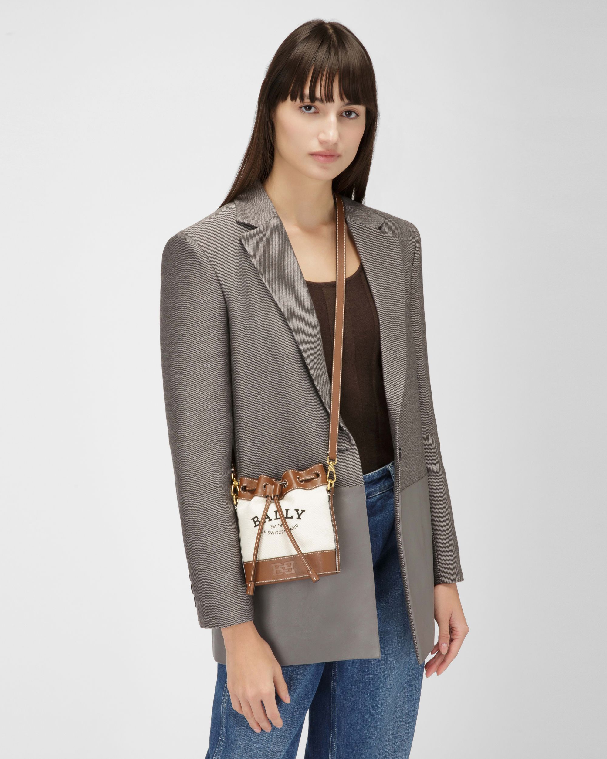 Cleoh Borsa A Secchiello In Tessuto Color Naturale E Marrone - Donna - Bally - 02