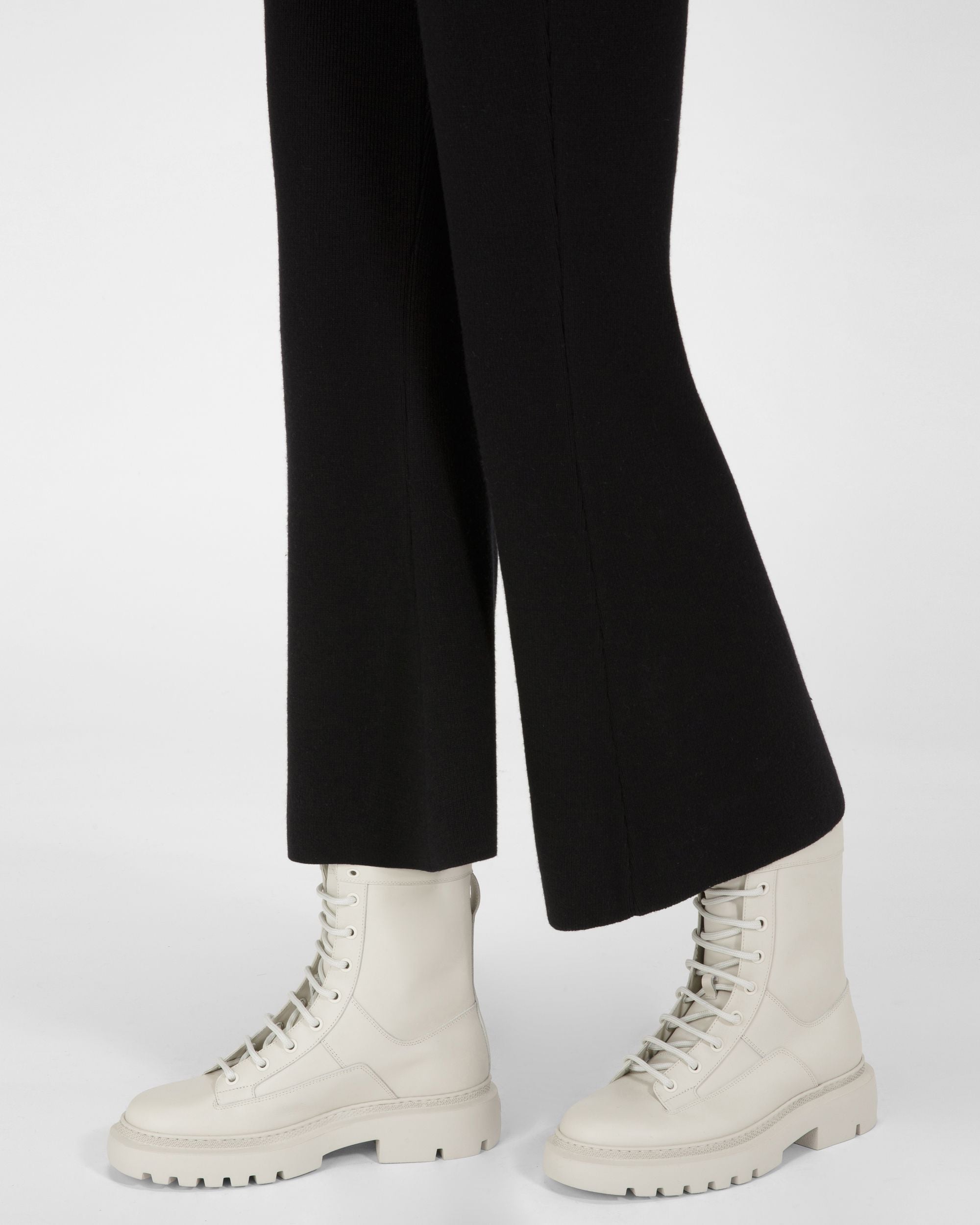 Gioele Stivaletti In Pelle Bianco Polvere - Donna - Bally - 07