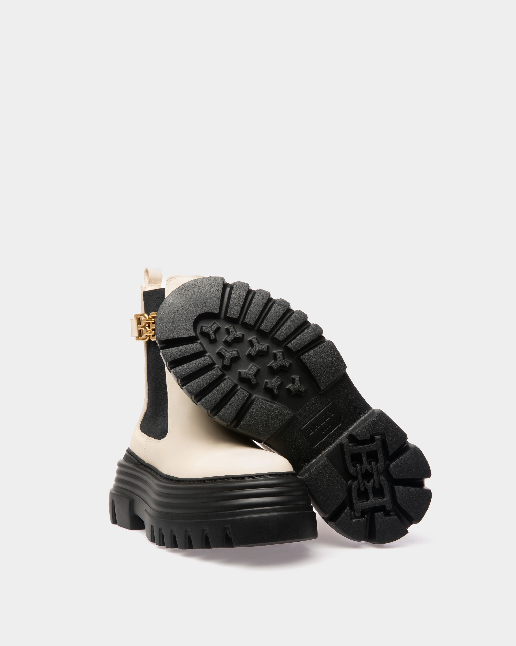 Greby Stivalettii In Pelle Color Avorio - Donna - Bally - 04